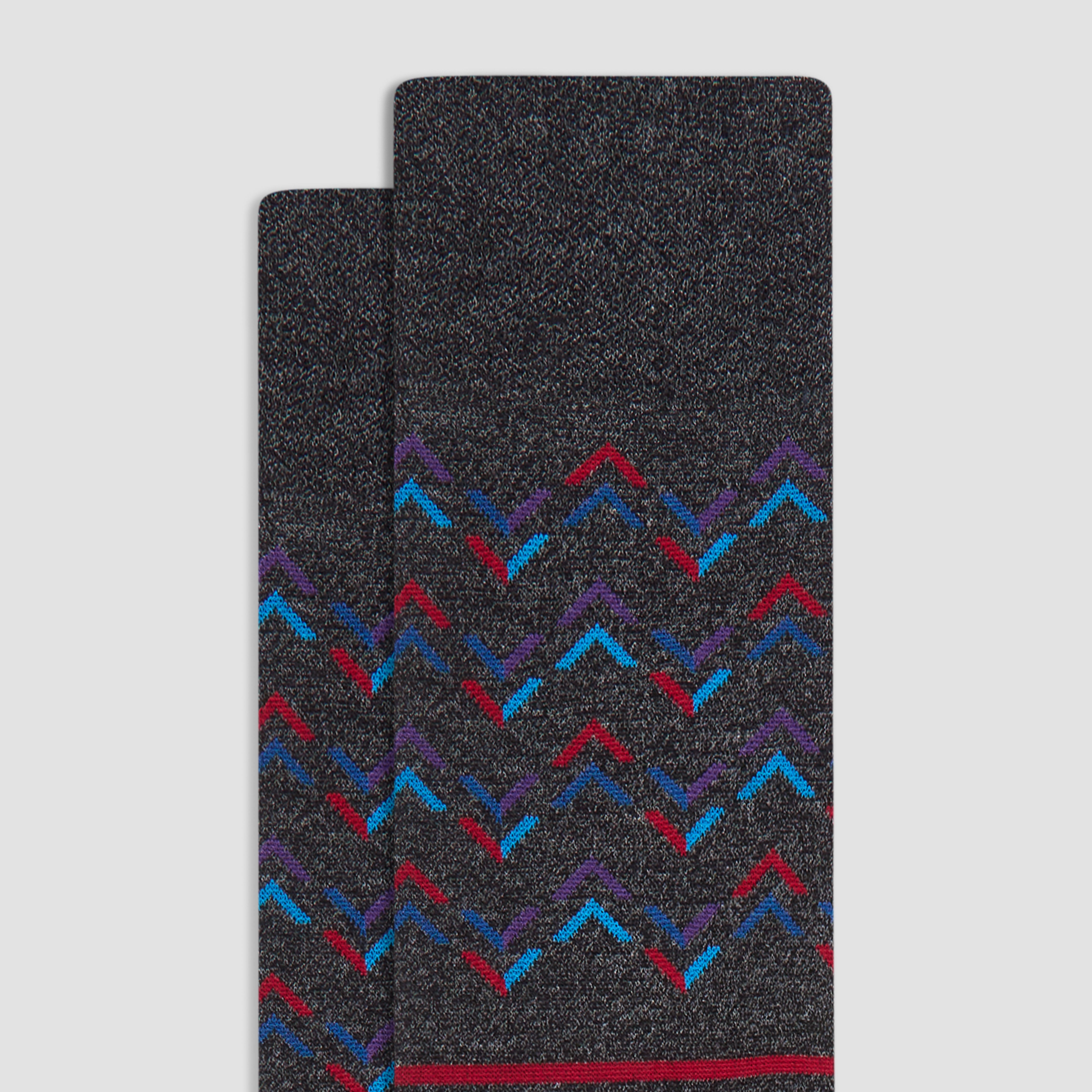 Chevron Stripe Mid Calf Socks for Women - Comfortable Casual Crew Socks for Everyday Wear, Workout & Fashion Outfits