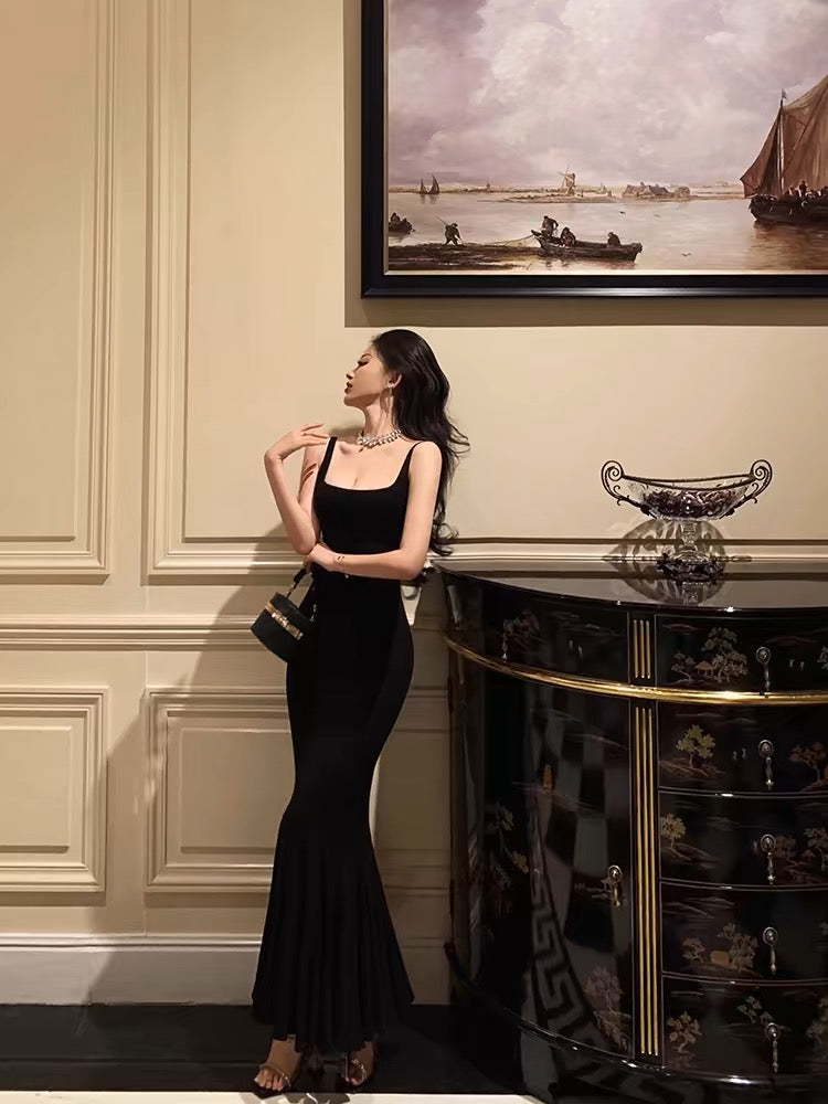 Elegant Black Mermaid Long Prom Dress for Women - Formal Evening Gown for Homecoming, Ball, Party & Special Occasions - Style J3262