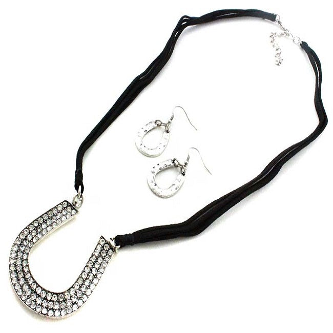 Horseshoe Necklace Set - Sterling Silver Lucky Charm Pendant for Women - Perfect for Everyday Wear, Gifts & Special Occasions