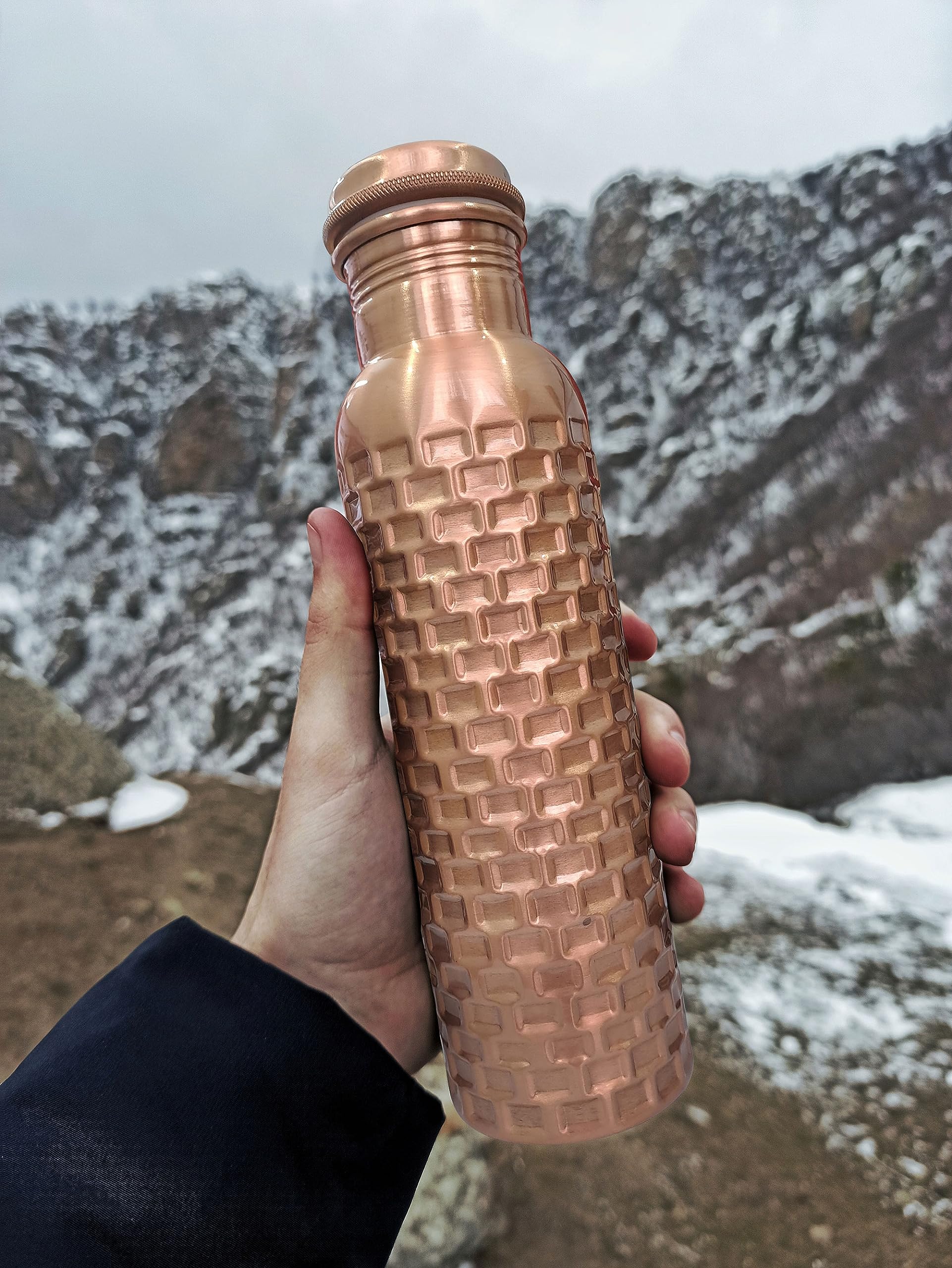 Handcrafted Pure Copper Water Bottle - 32 oz Ayurvedic Copper Vessel for Health Benefits | Reusable Eco-Friendly Water Container for Yoga, Meditation & Daily Hydration