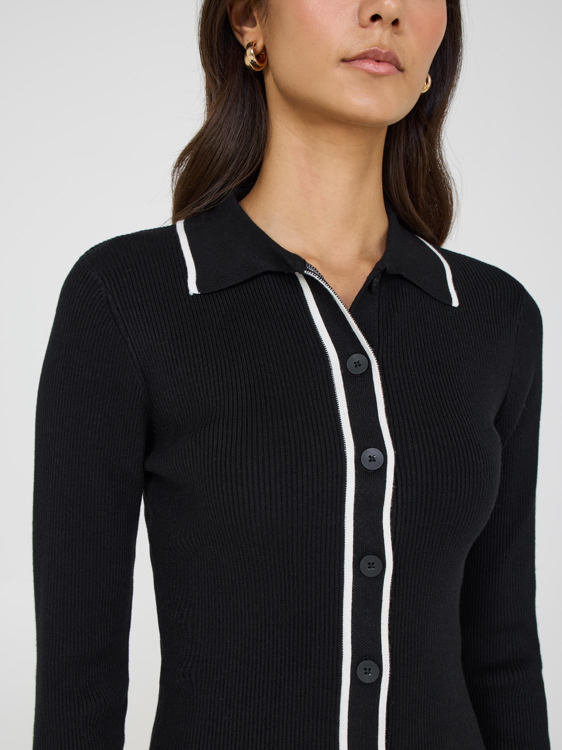 Stylish Contrast Tipping Collared Cardigan for Women - Perfect for Office Wear, Date Nights & Casual Outfits