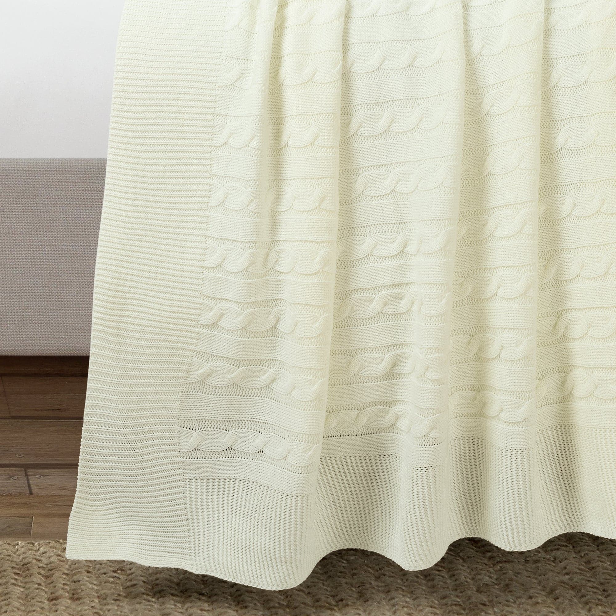 Soft Knitted Cable Blanket - Cozy & Warm Throw Coverlet for Bed, Sofa & Couch - Perfect for Winter Nights, Movie Time & Home Decor