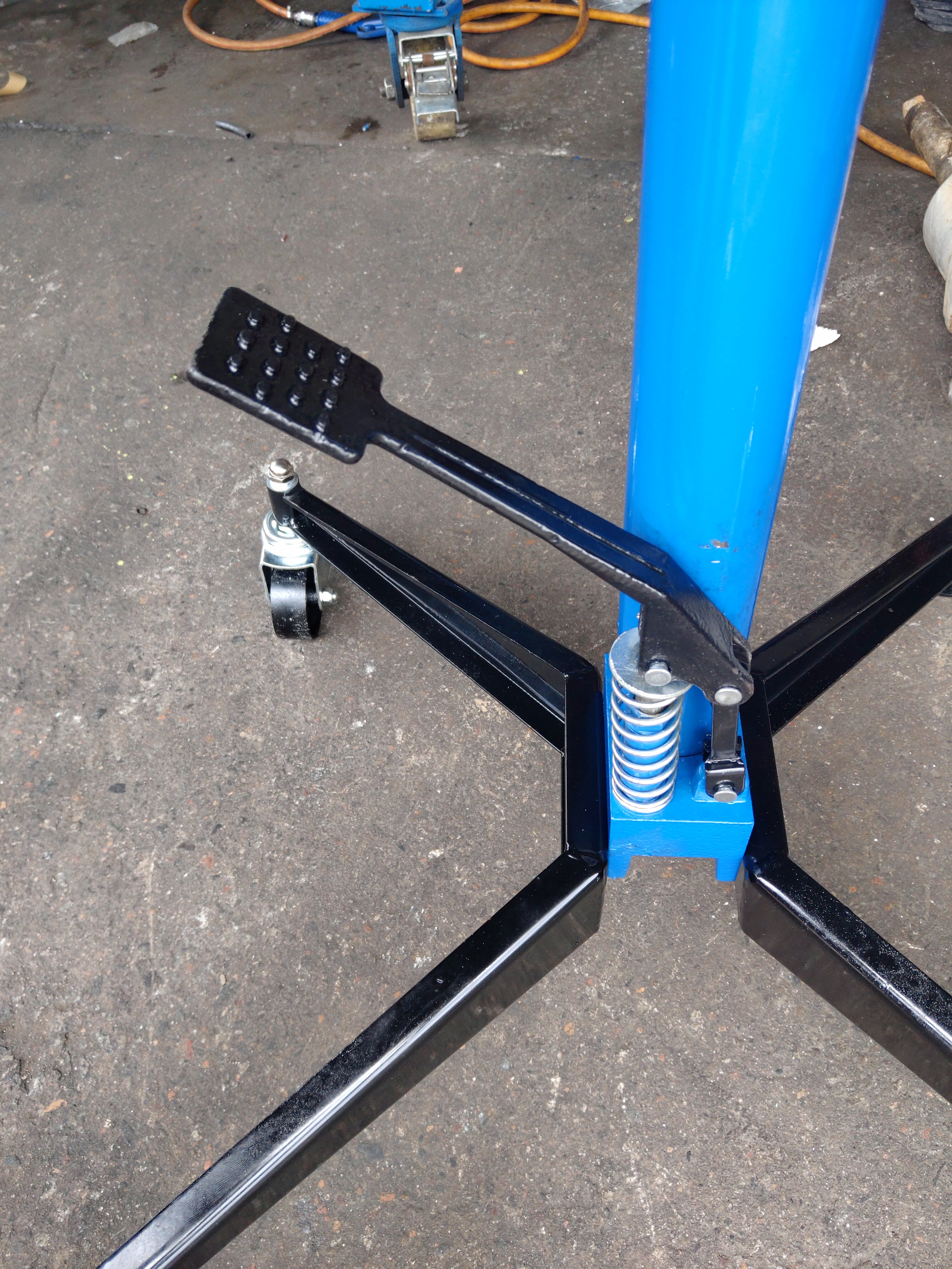 AIKO 0.5 Ton High Lift Transmission Jack - Heavy Duty Car Repair Tool for Mechanics | Model JACK ZD02051 28 | Perfect for Auto Shops & DIY Garage Transmission Work