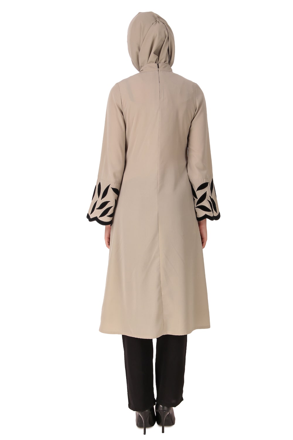 Mahreen Salwar Kameez - Elegant Pakistani Traditional Outfit for Women | Perfect for Weddings, Festivals & Special Occasions
