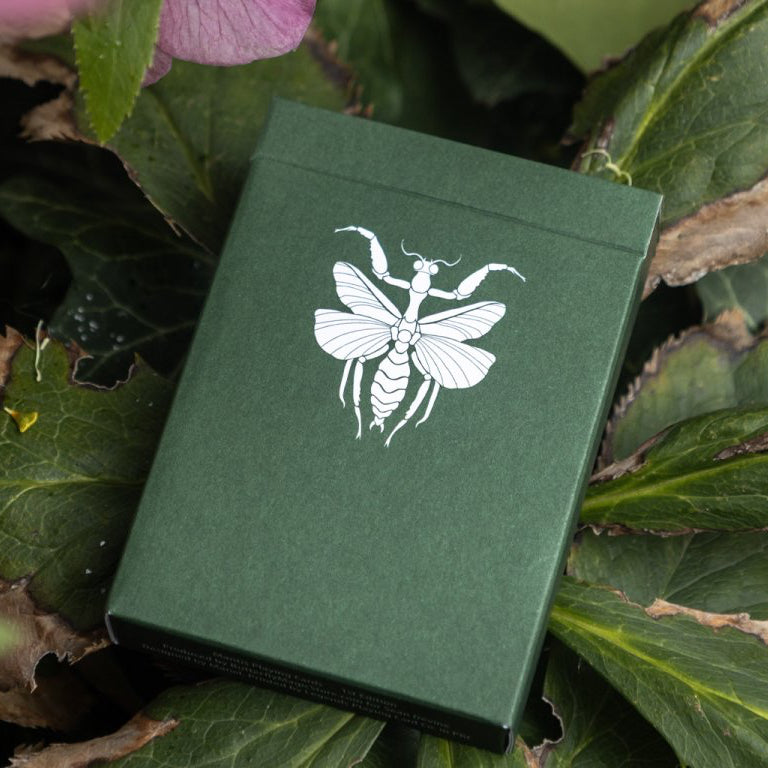 Premium Mantis Playing Cards - Elegant & Durable Deck for Poker, Magic Tricks & Cardistry - Perfect for Game Nights, Parties & Professional Performances