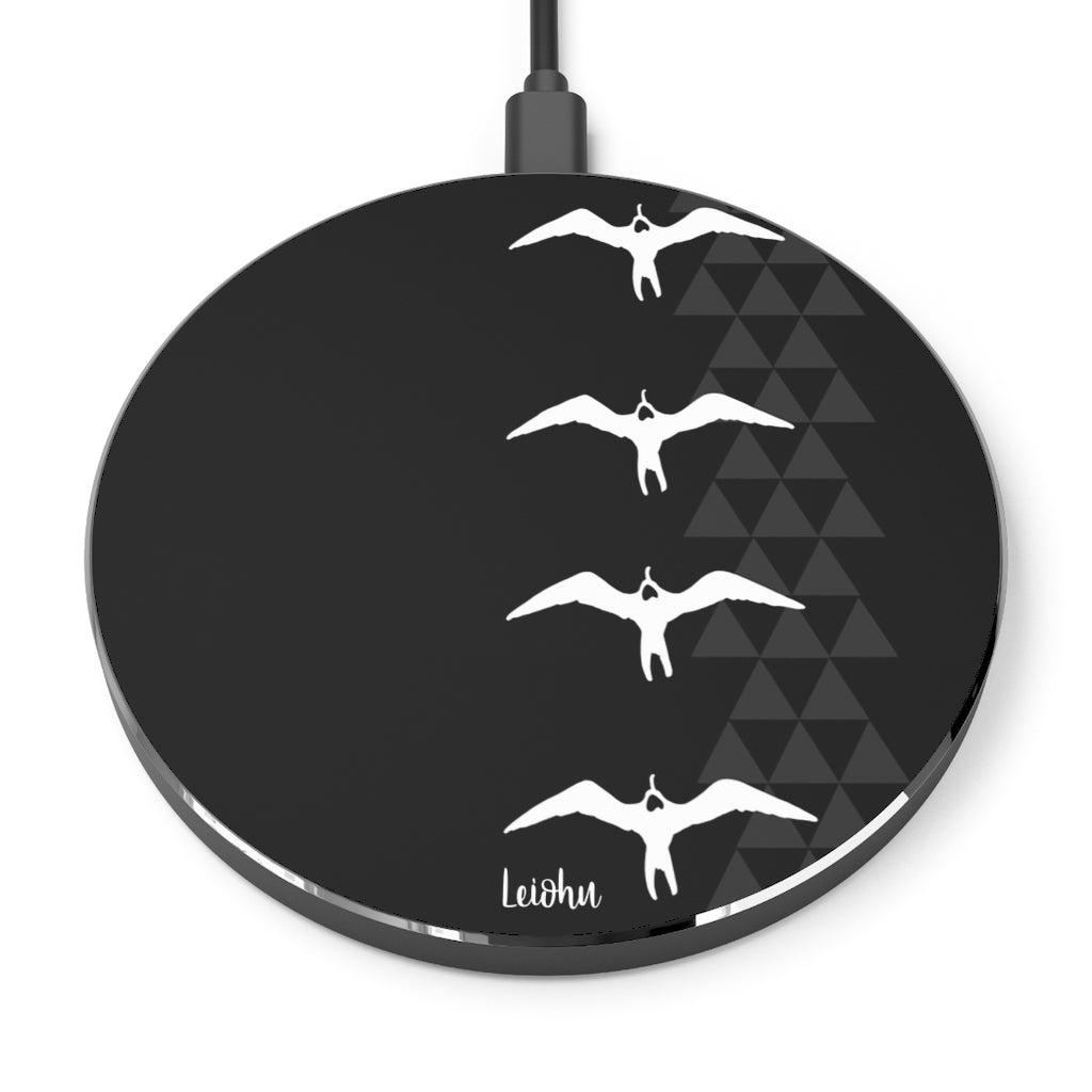 iWa Fast Wireless Charger Pad - Qi Certified 10W/7.5W/5W Charging Stand for iPhone 15/14/13/12/11/X/8, Samsung Galaxy S23/S22/S21/S20, AirPods - Perfect for Home, Office & Travel