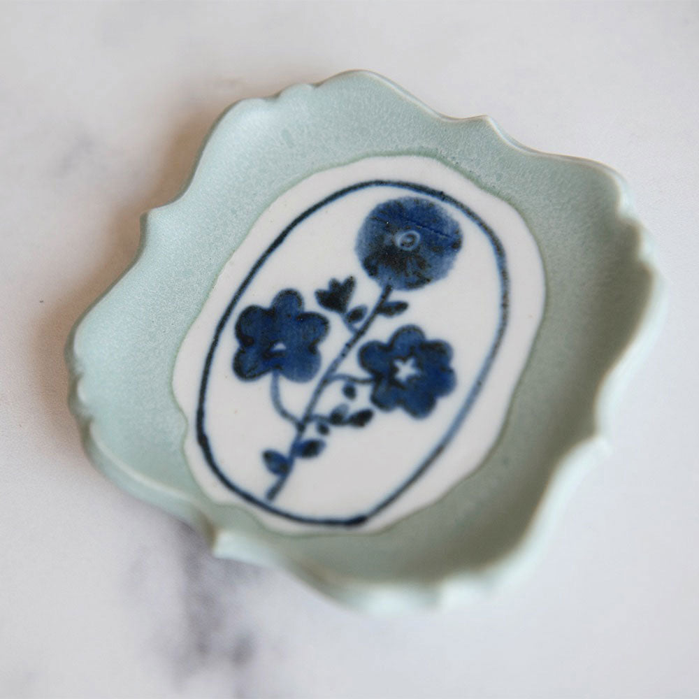 Hand Painted Petite Ceramic Tray - Small Decorative Dish for Jewelry, Keys & Trinkets | Perfect for Home Decor, Vanity Organizer & Gift Giving