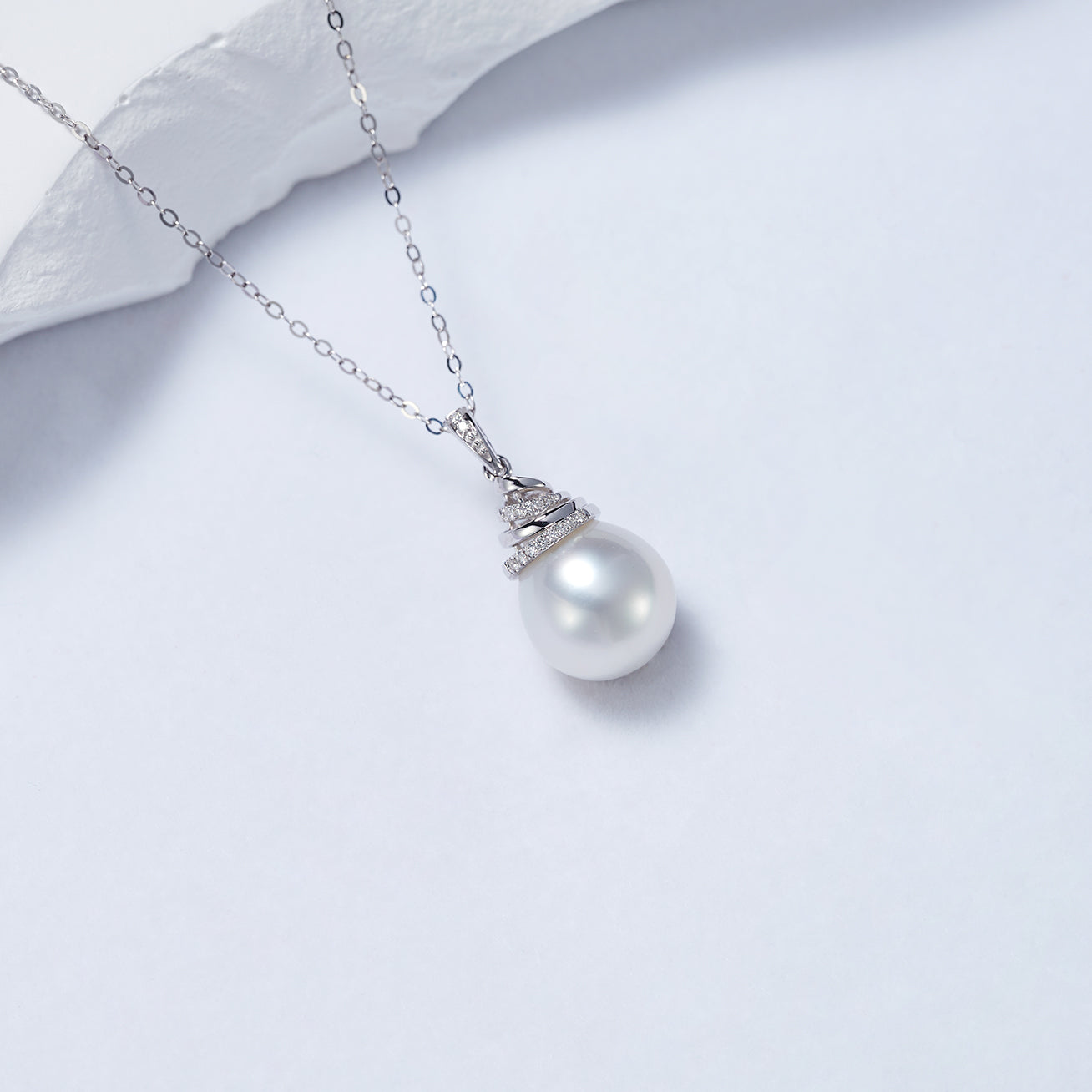 18K Solid Gold Diamond Australian White Saltwater Pearl Necklace KN00200 - Elegant Bridal Jewelry, Wedding Gift, Anniversary Present for Women