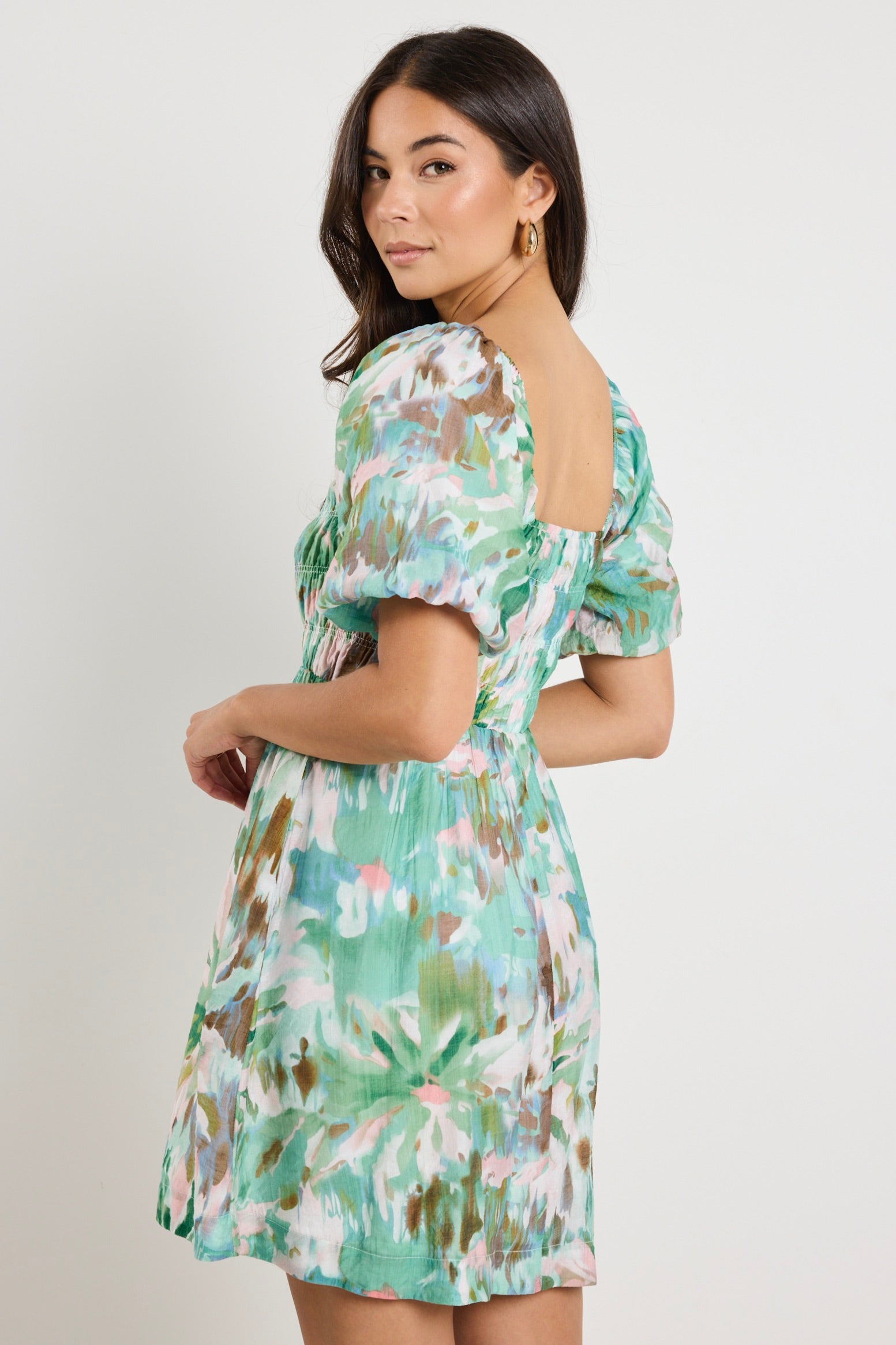 Trendy Puff Sleeve Mini Dress for Women - Flowy Jungle Print Party Dress for Club, Date Night & Summer Vacation