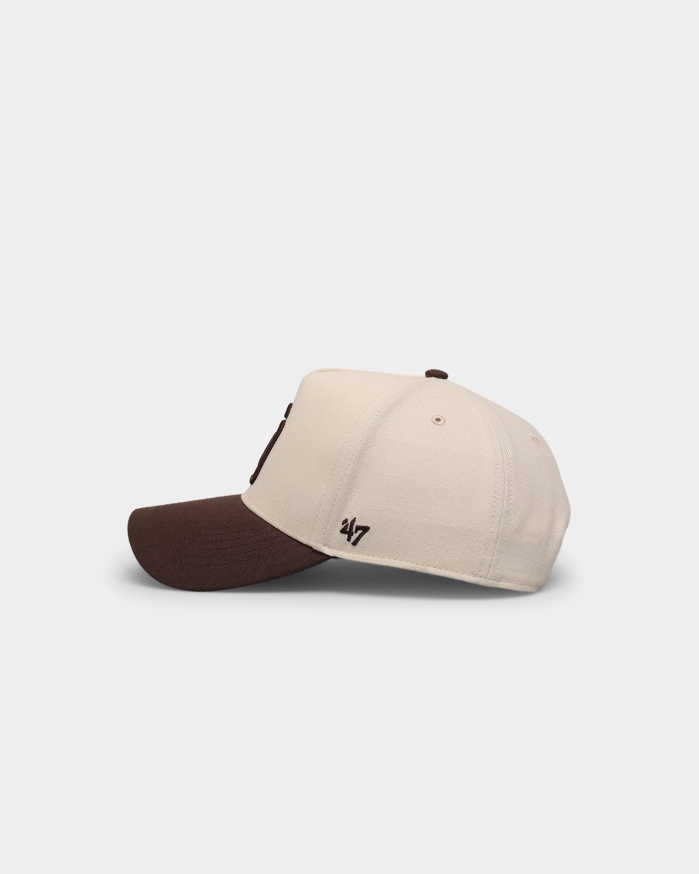 47 Brand San Diego Padres 'Off White/Team Logo' Replica MVP DT Snapback Hat - Adjustable Baseball Cap for Men & Women - Perfect for Games, Sports & Casual Wear