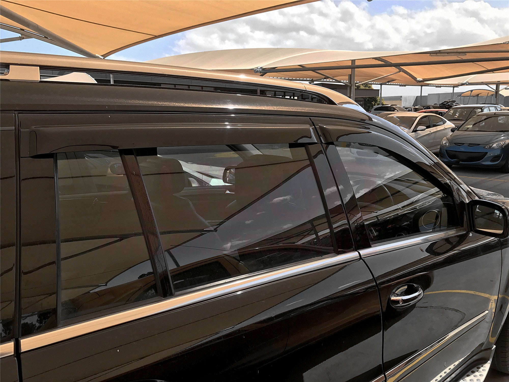 Weather Shields for Mercedes Benz GL Class X164 (2006-2012) - Wind & Rain Protection for SUV Side Windows - Perfect for Road Trips & All-Weather Driving