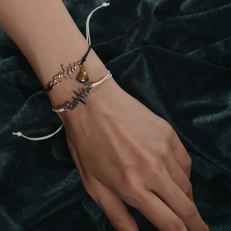 Magnetic Heartbeat Matching Bracelet SL0091 - Couple's Love Bracelet with Heartbeat Sync Technology for Romantic Gifts & Anniversaries | Perfect for Date Nights & Long Distance Relationships