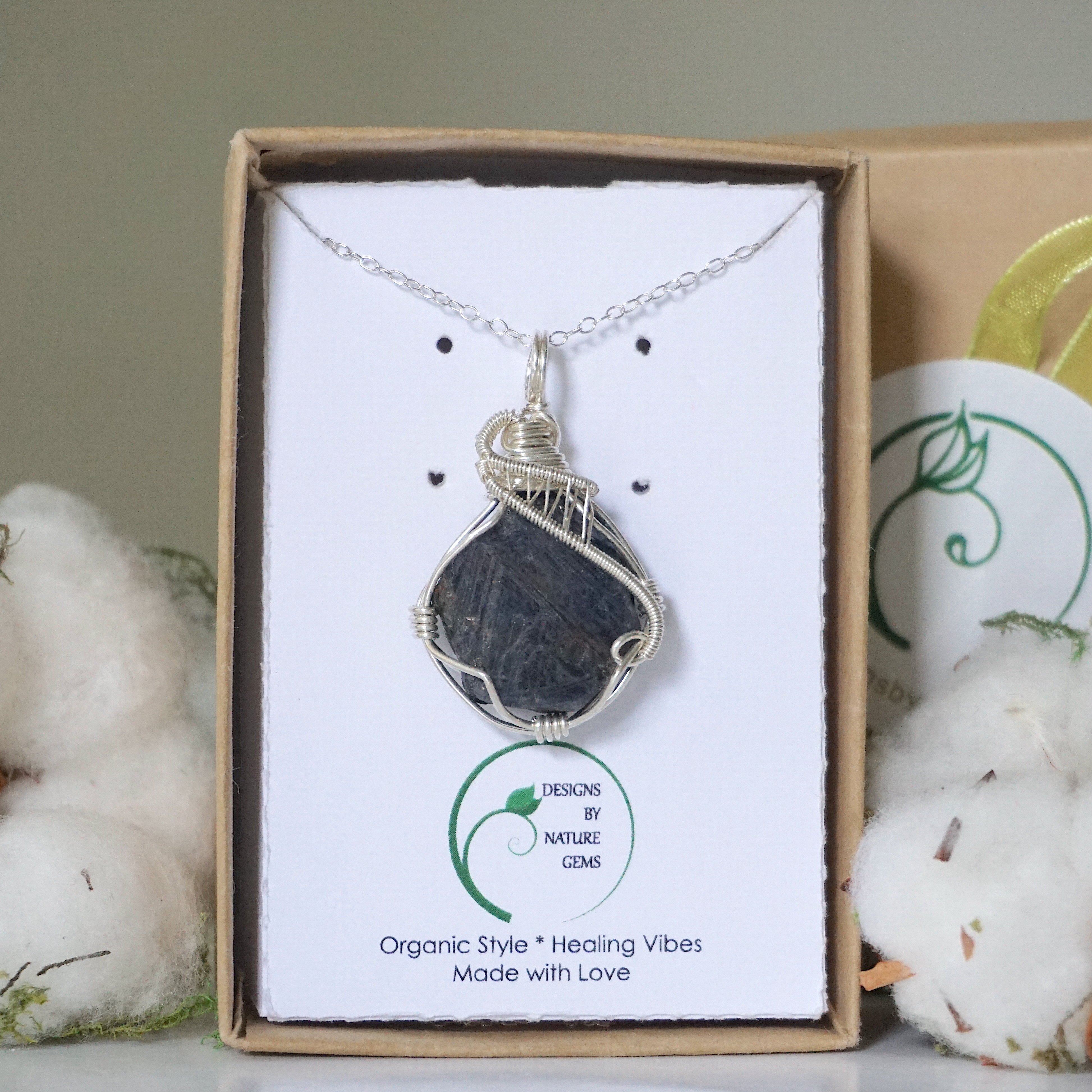 Natural Raw Sapphire Sterling Silver Pendant Necklace for Women - Elegant Healing Crystal Jewelry for Meditation, Yoga & Spiritual Gifts
