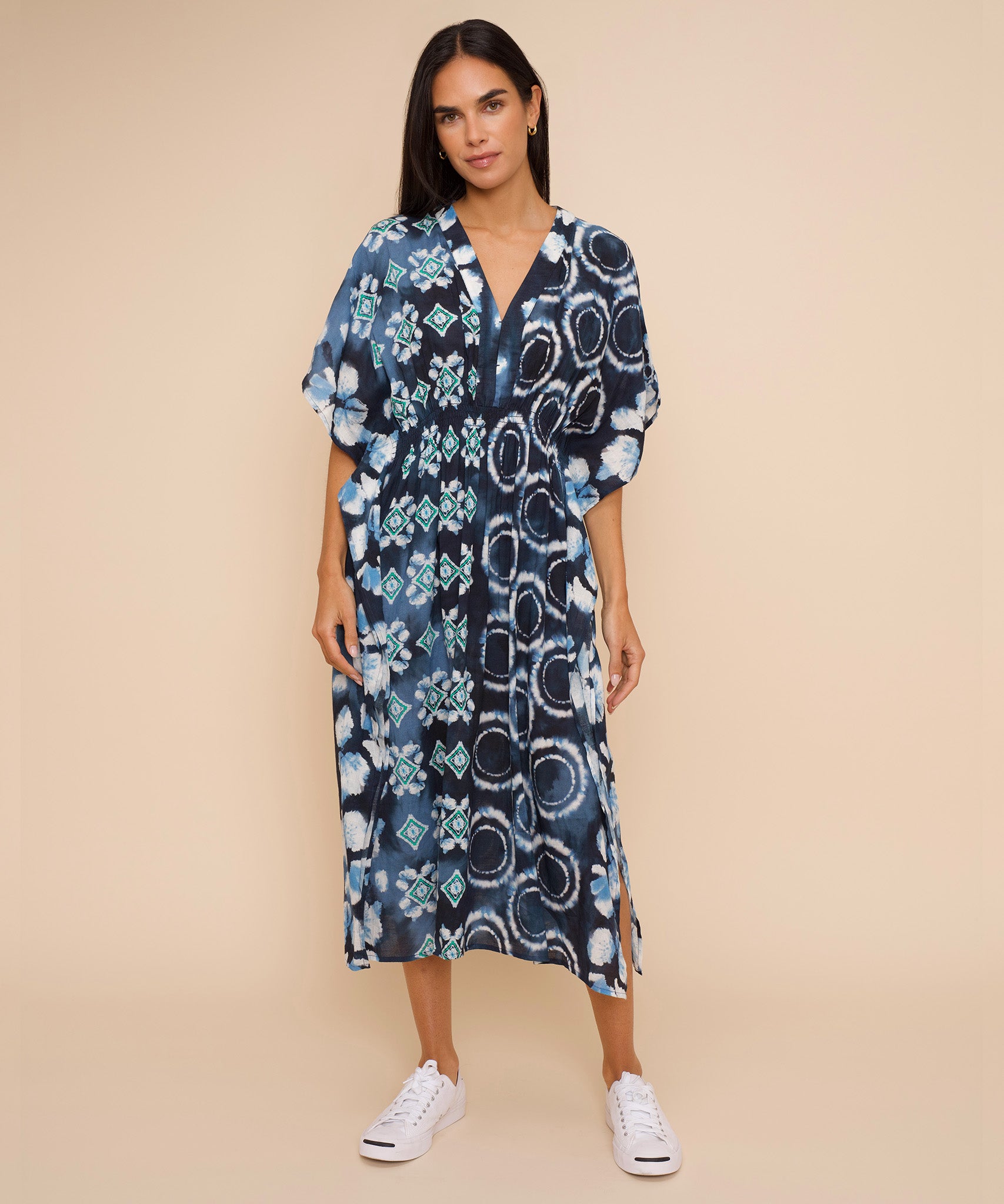 Stylish Batik Maxi Caftan Dress - Flowy Boho Summer Beach Cover Up & Resort Wear for Women