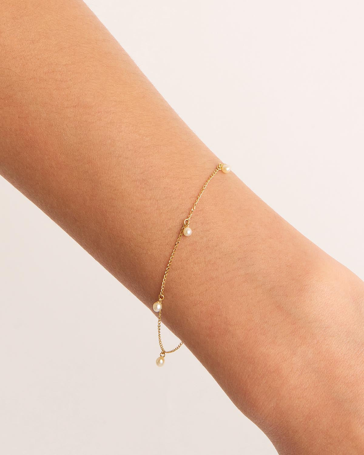 14K Solid Gold Peace Lover Bracelet for Women - Dainty Minimalist Jewelry Gift for Her - Perfect for Everyday Wear, Special Occasions & Gifting