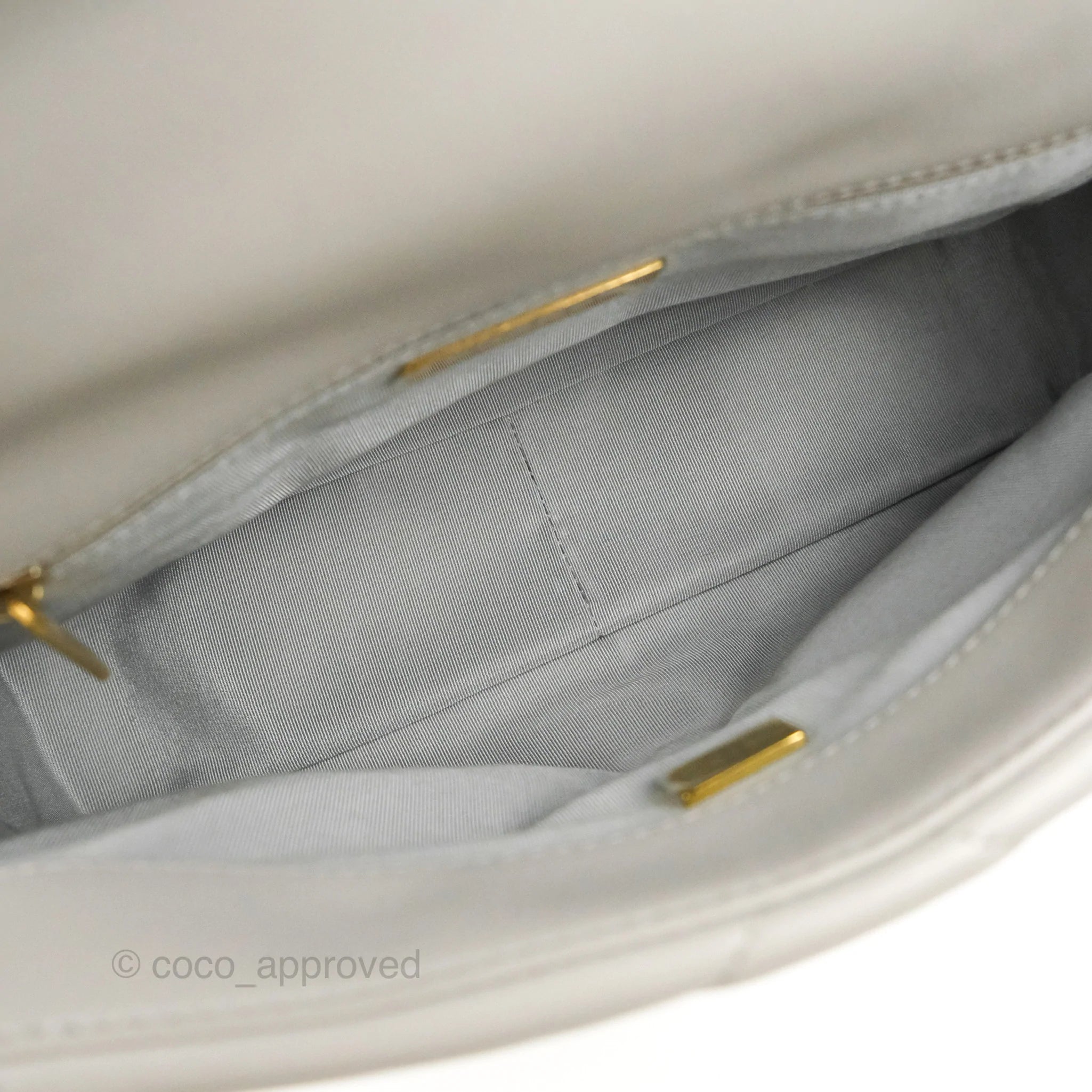 Chanel 19 Small Grey Lambskin Leather Bag with Mixed Gold & Silver Hardware - Perfect for Everyday Luxury & Evening Events