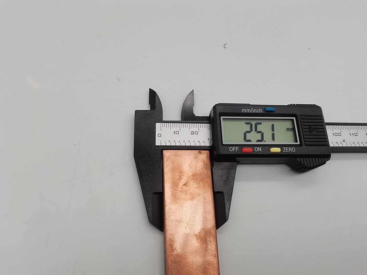 High-Conductivity 110 Copper Bus Bar - 1/4