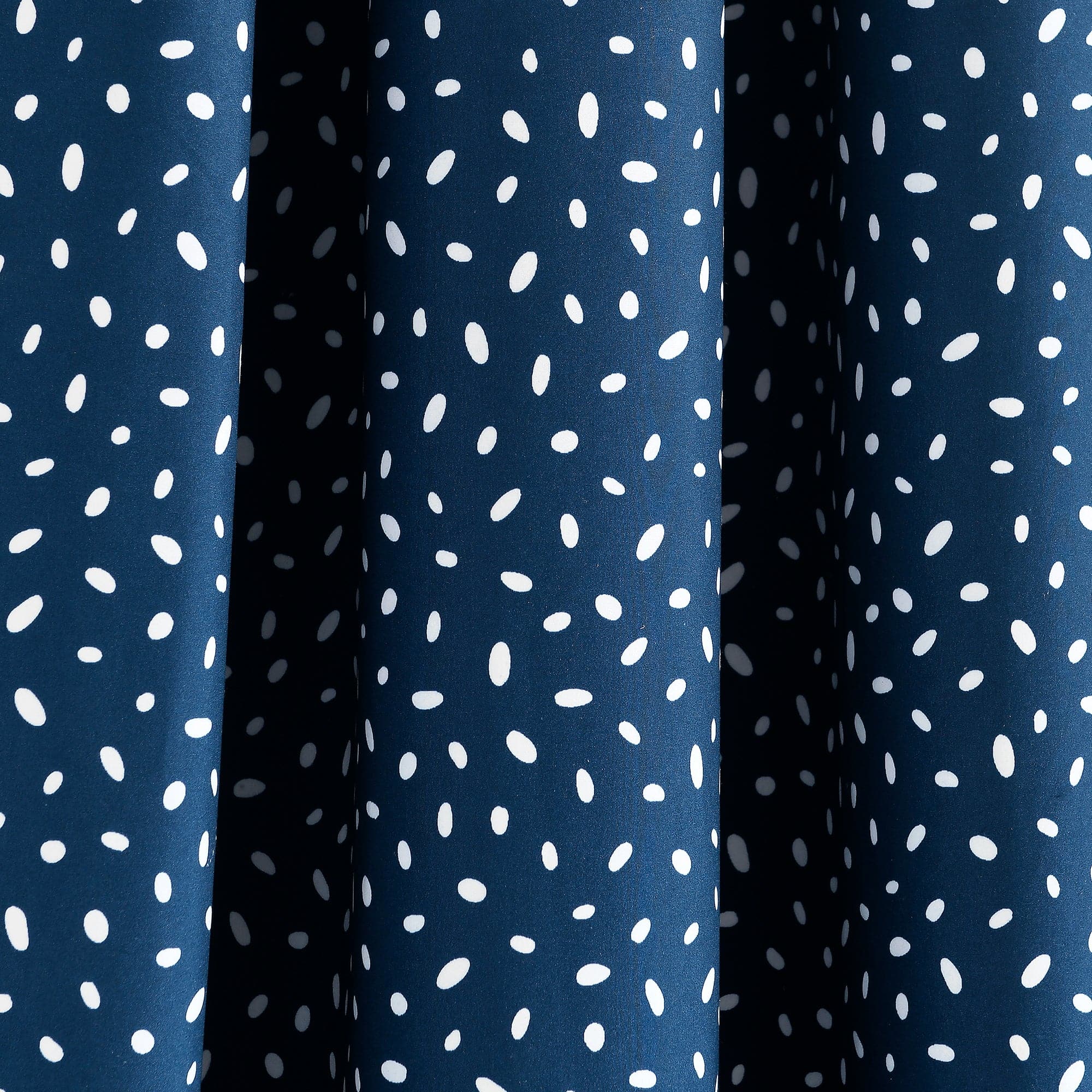 Pixie Fox Geo Blackout Window Curtain Panel - Blackout Curtains for Bedroom, Living Room & Nursery - Light Blocking Thermal Insulated Drapes for Better Sleep & Energy Efficiency