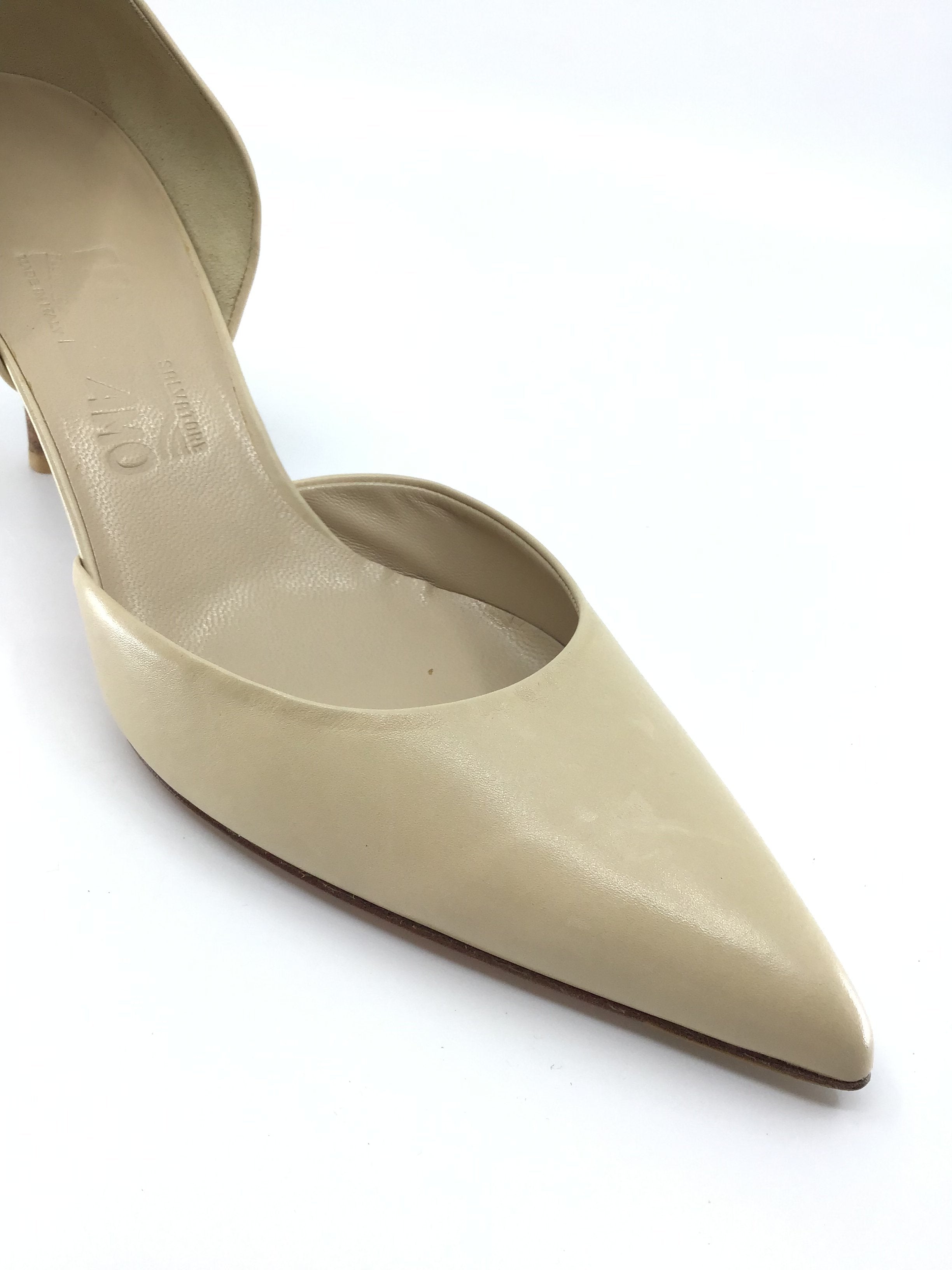 Salvatore Ferragamo Women's Size 9.5 Leather Pumps - Elegant High Heel Dress Shoes for Work, Party & Special Occasions