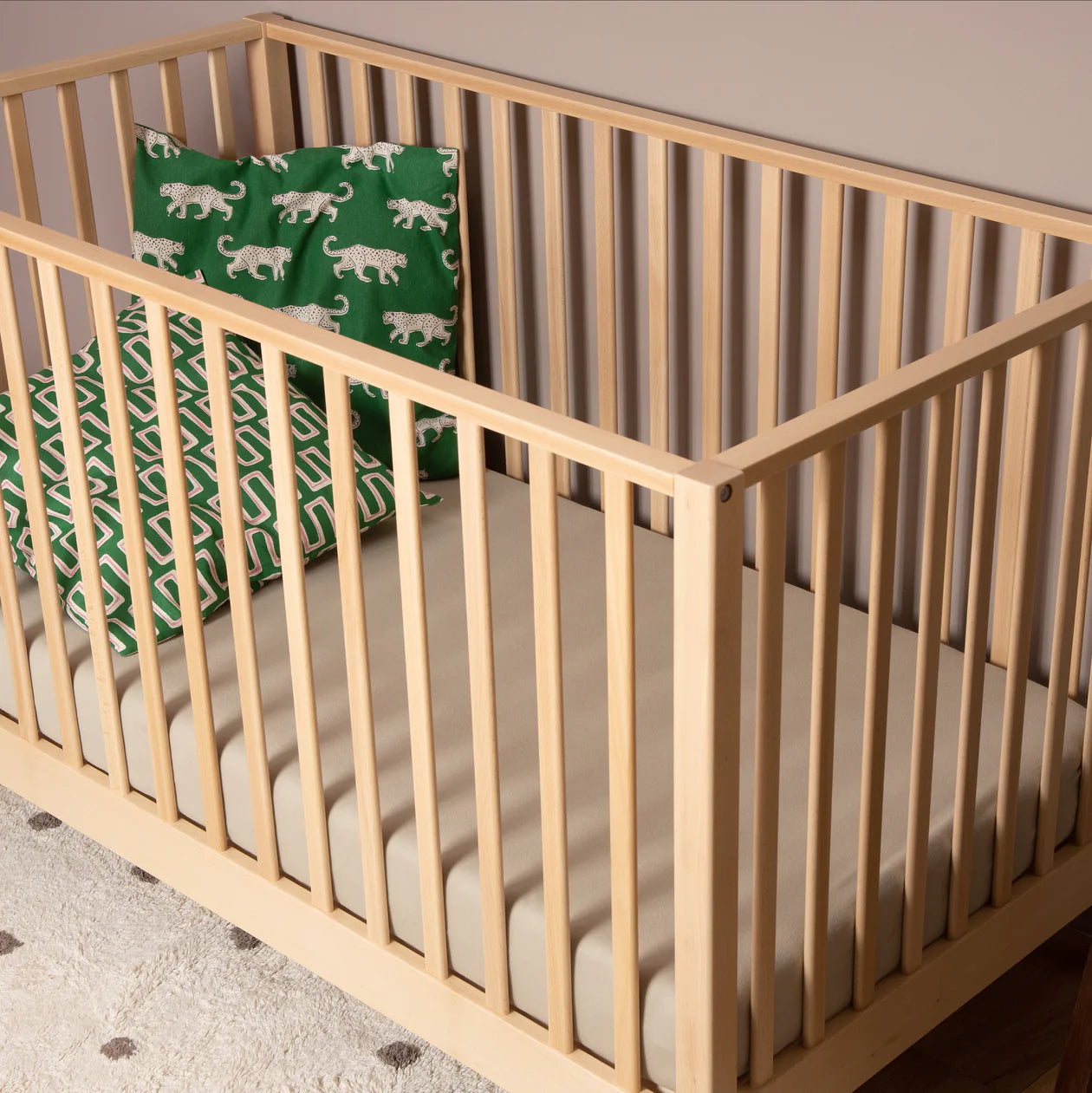 Dadada Lala 3-in-1 Convertible Baby Crib - Nursery Furniture for Newborn to Toddler | Perfect for Bedrooms, Daycares & Guest Rooms
