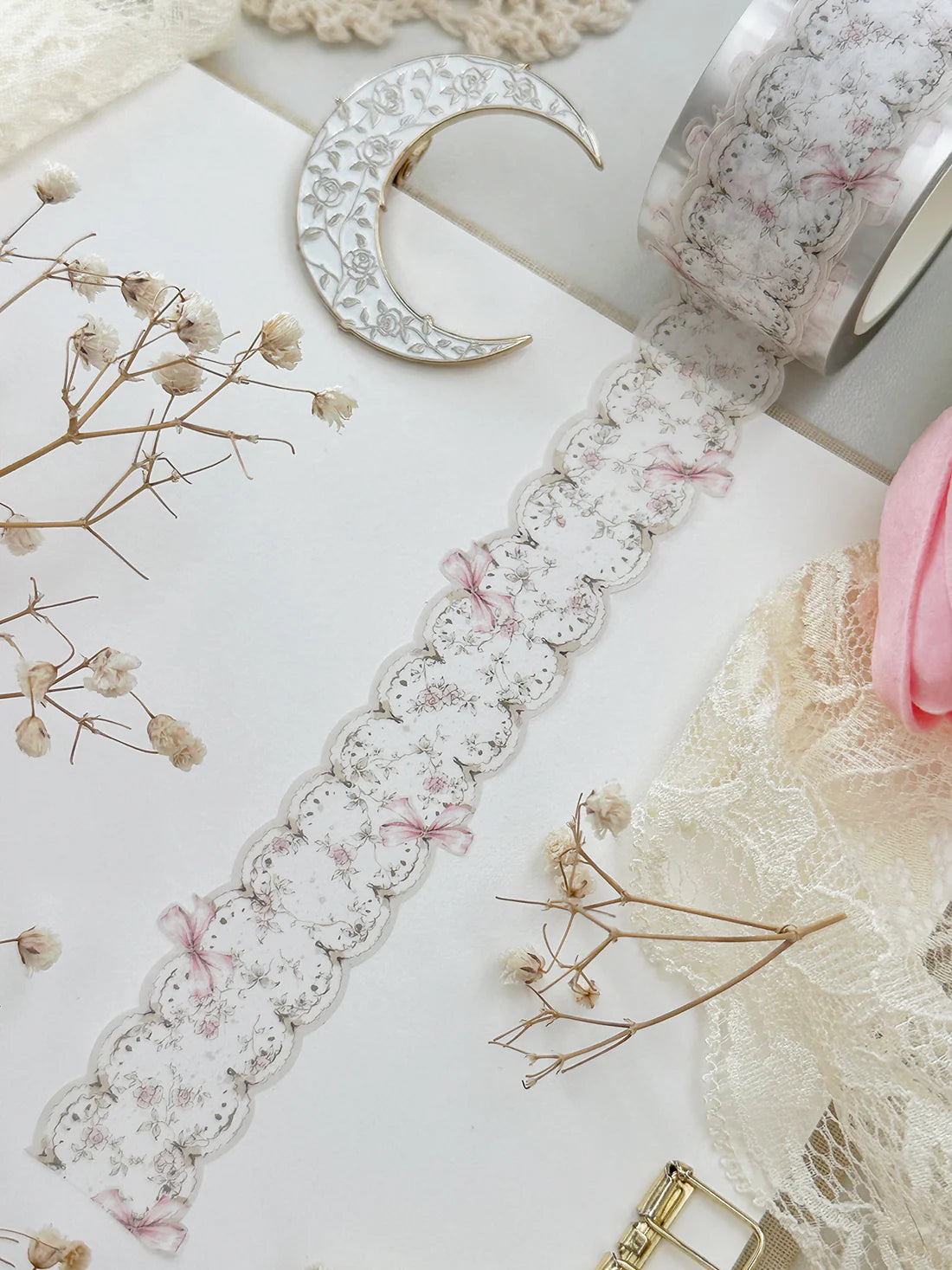 Decorative Bow & Lace Washi Tape for Scrapbooking, Journaling, DIY Crafts - Perfect for Gift Wrapping, Bullet Journals, and Home Decor