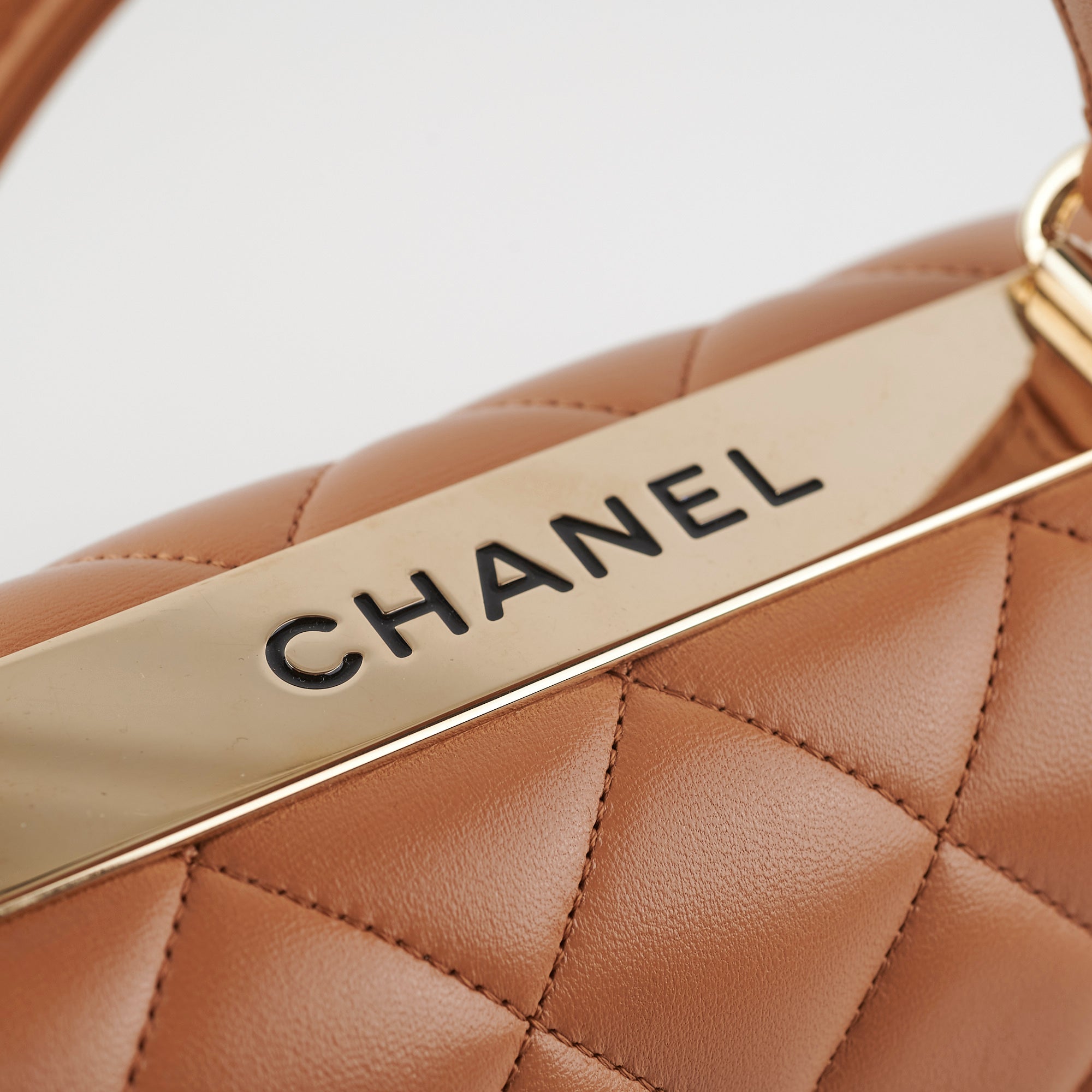 Chanel Trendy CC Quilted Leather Shoulder Bag in Caramel - Vintage Luxury Handbag for Women, Perfect for Date Nights & Special Occasions