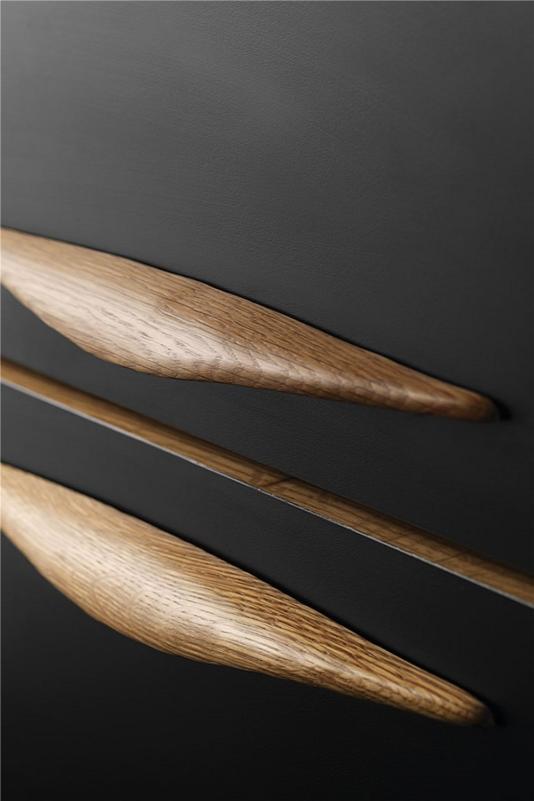 Premium Lacquered Walnut Wood Drawer Handles - Elegant Manta Design for Cabinets, Dressers & Furniture - Easy Installation & Durable Finish