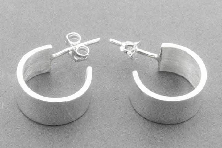 Sterling Silver Ear Cuff for Women - Elegant Cartilage Hoop Earring for Helix, Tragus & Outer Ear Piercing - Perfect for Parties, Weddings & Everyday Wear