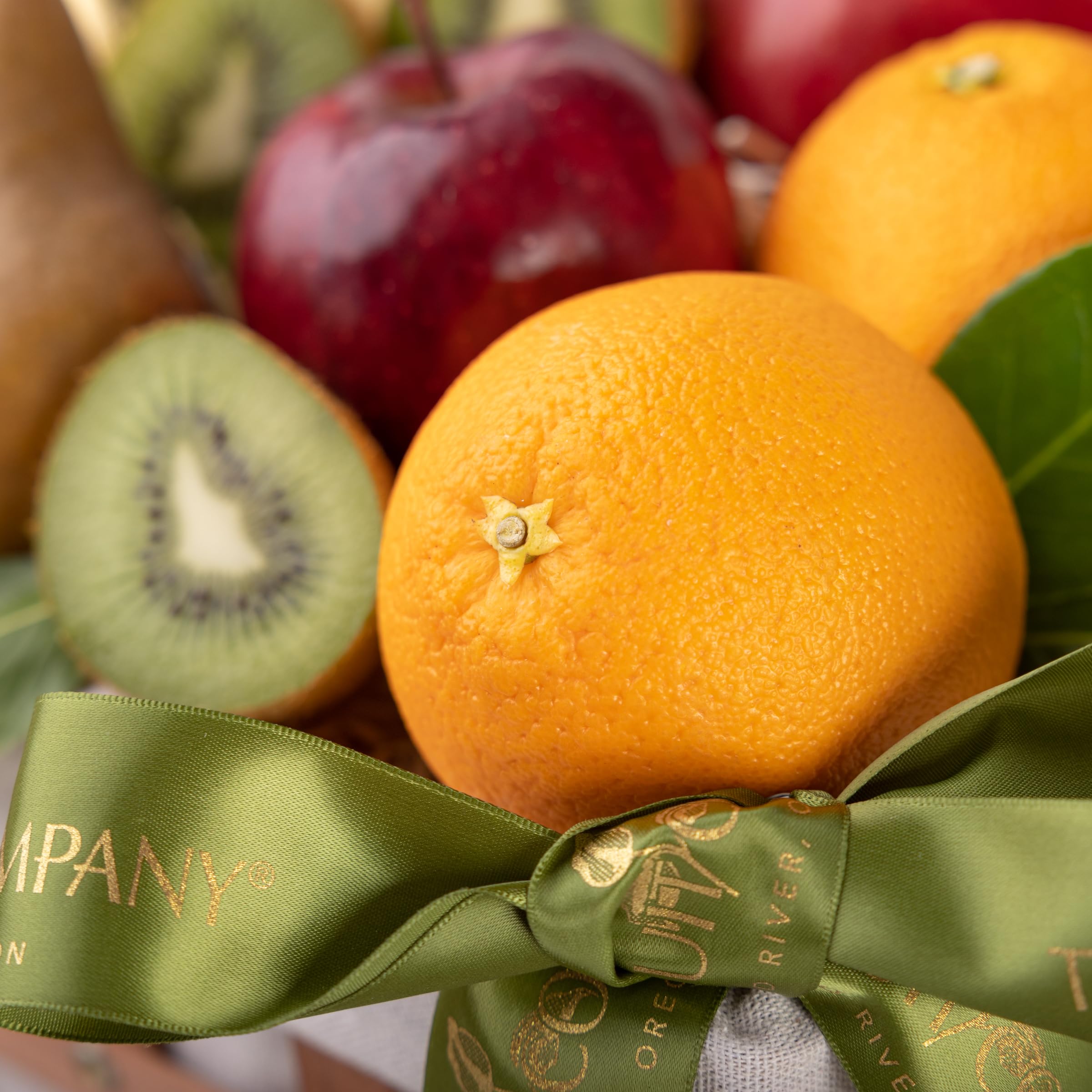Premium Fresh Fruit Gift Basket - The Fruit Company Festival of Fruit - Perfect Birthday, Anniversary & Promotion Gifts for Men & Women - Ideal for Celebrations, Corporate Events & Special Occasions