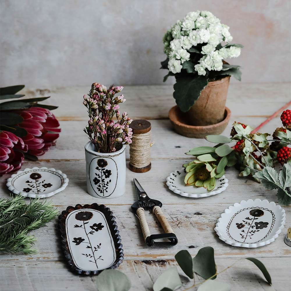 Hand Painted Porcelain Posy Dish - Elegant Floral Decor for Home, Wedding Centerpiece, Gift Box & Table Setting Decoration