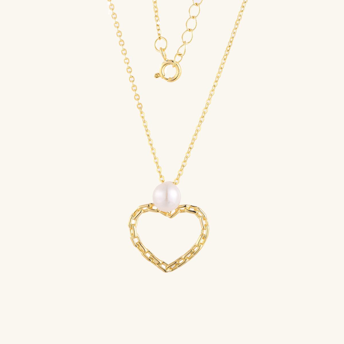 Romantic Heart Pearl Pendant Necklace for Women - Elegant 18K Gold Plated Jewelry Gift for Valentine's Day, Anniversary & Special Occasions