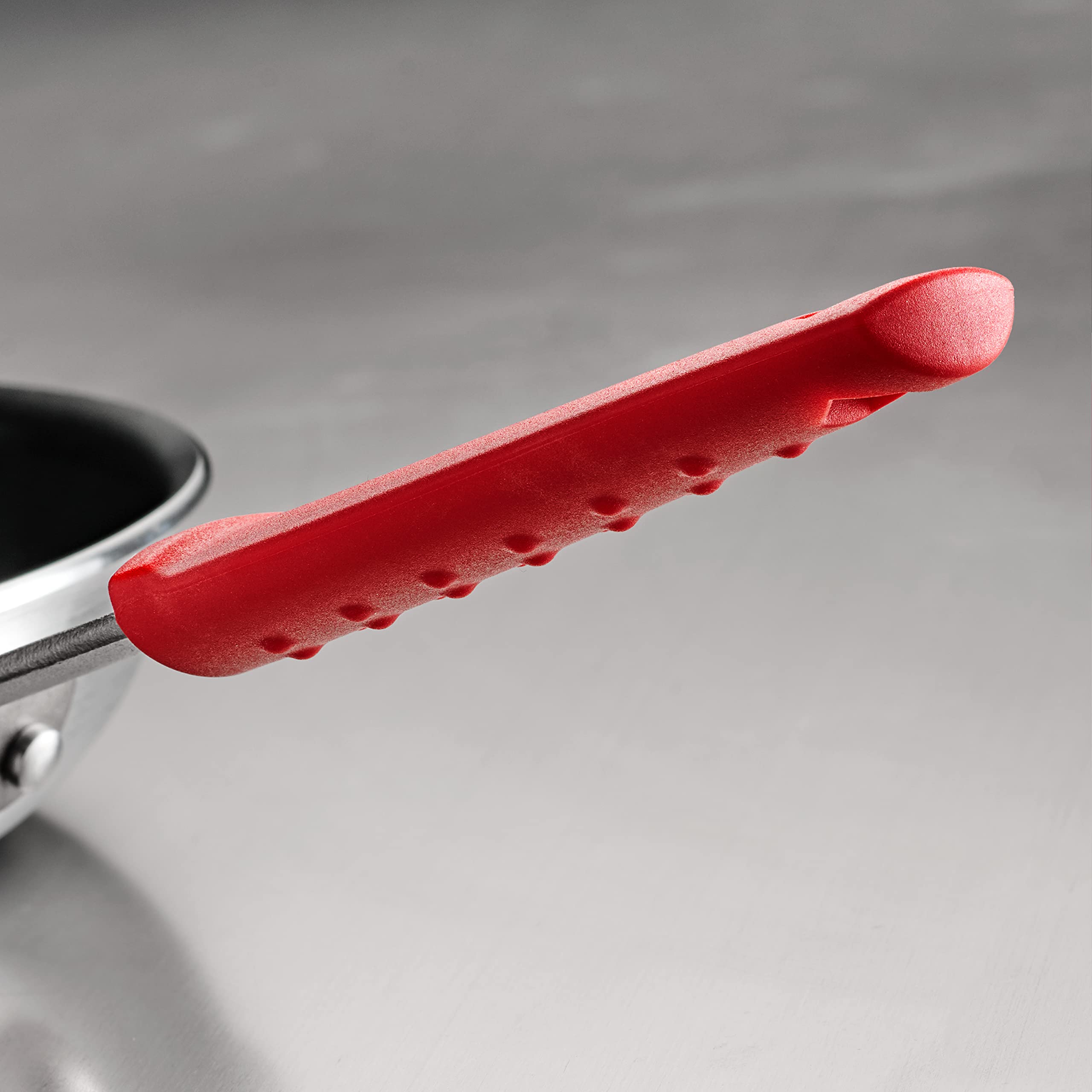 Tramontina Professional 14-Inch Nonstick Extra Large Frying Pan - Heavy-Gauge Aluminum Skillet with Reinforced Coating, Red Handle, Dishwasher & Oven Safe (450°F) - Perfect for Searing, Sautéing & Family Cooking