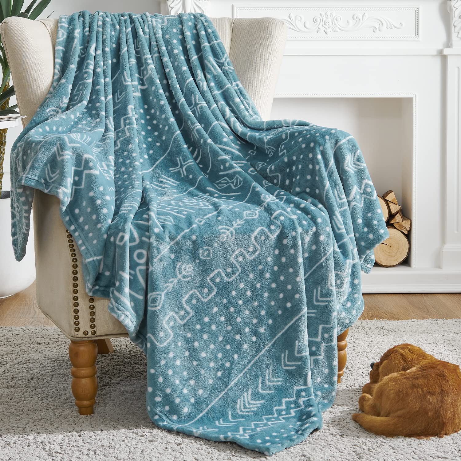 Jinchan Boho Flannel Throw Blanket 50x60 Inches - Soft Fleece Blanket for Couch, Bed & Living Room - Lightweight Cozy Accent Blanket - Perfect for Home Decor, Gifts & Indoor Use - Blue Plaid Design