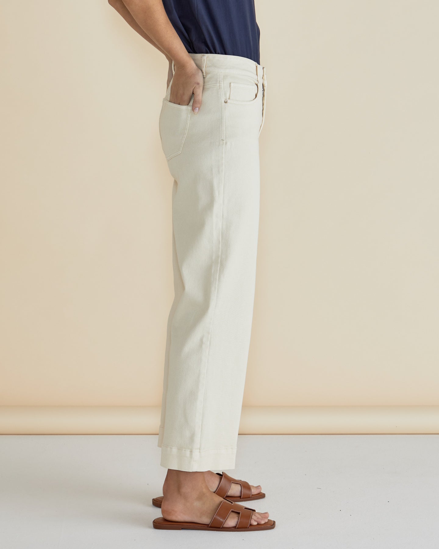 Betty Basics Willow Wide Leg Jeans for Women - High Waisted Stretch Denim Pants in Off White | Casual Comfort, Boho Style, Everyday Wear