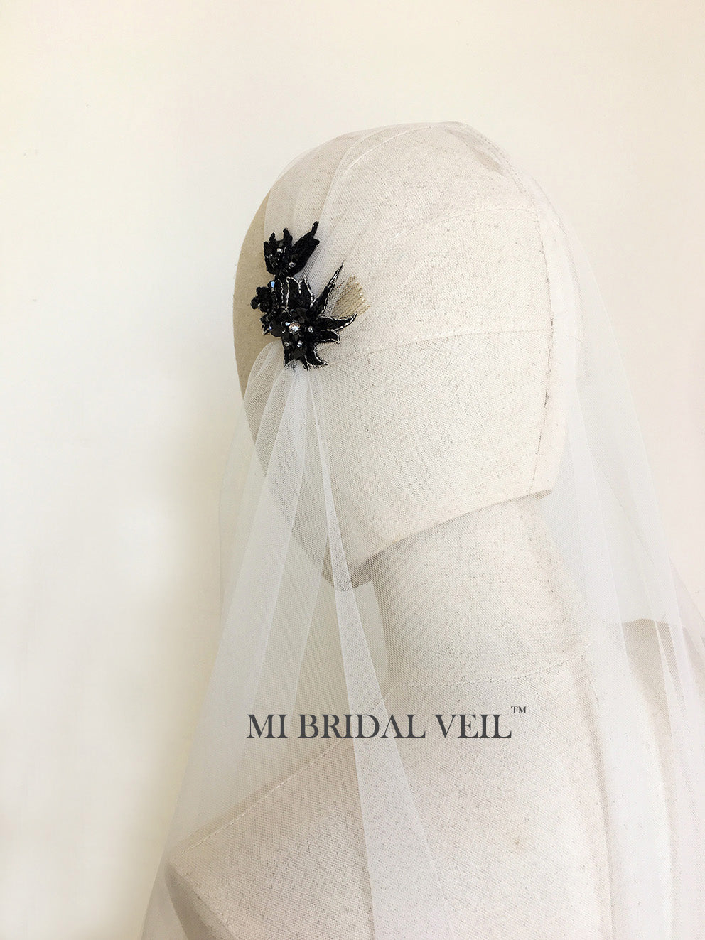Juliet Cap Veil with Beaded Details | Vintage Bridal Headpiece for Wedding & Special Occasions | Perfect for Boho, Classic & Retro Bridal Looks