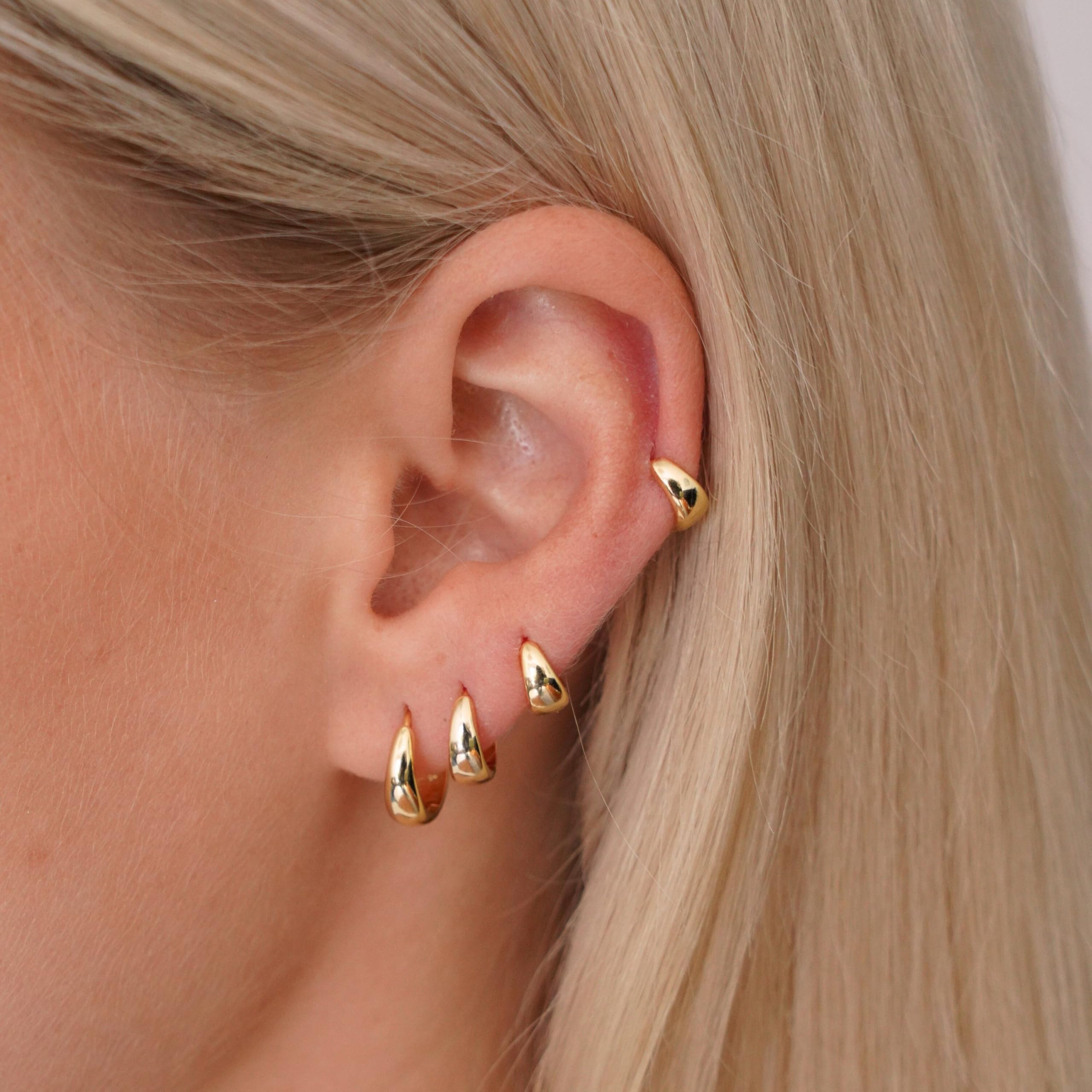 CHESKY 4 Pairs 14K Gold Filled Hoop Earrings Set for Women - Trendy Chunky Huggie Hoops, Hypoallergenic Cartilage Earrings in Gold/Silver - Perfect for Stacking, Multiple Piercings & Everyday Wear