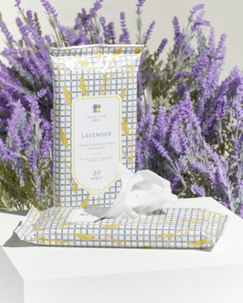 Organic Lavender Scented Facial Cleansing Wipes for Sensitive Skin | Gentle Makeup Remover & Daily Face Cleanser | Perfect for Travel, Gym & On-the-Go Skincare