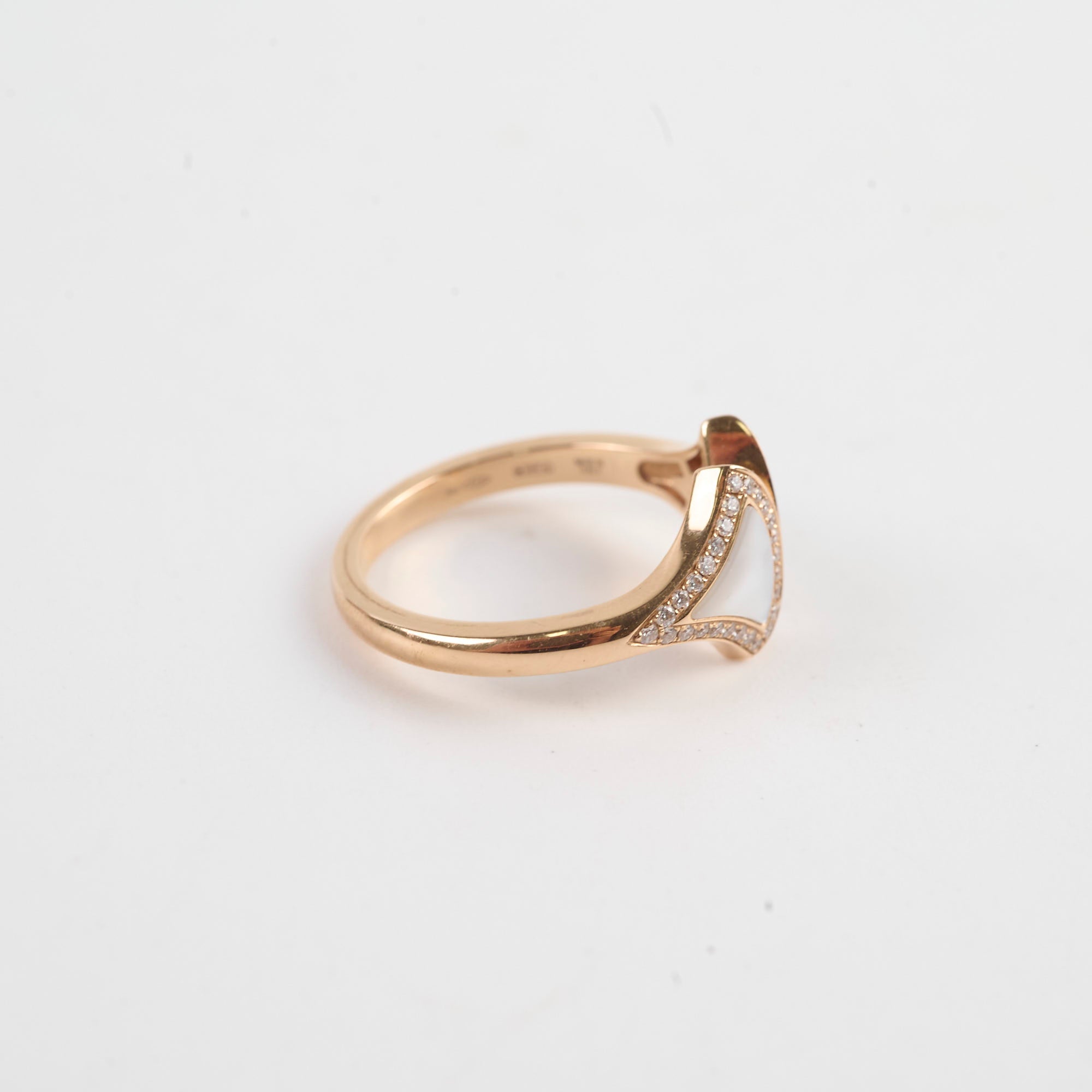Bvlgari Divina Mother of Pearl Pink Gold Ring Size 54 - Luxury Women's Jewelry for Special Occasions & Gifts