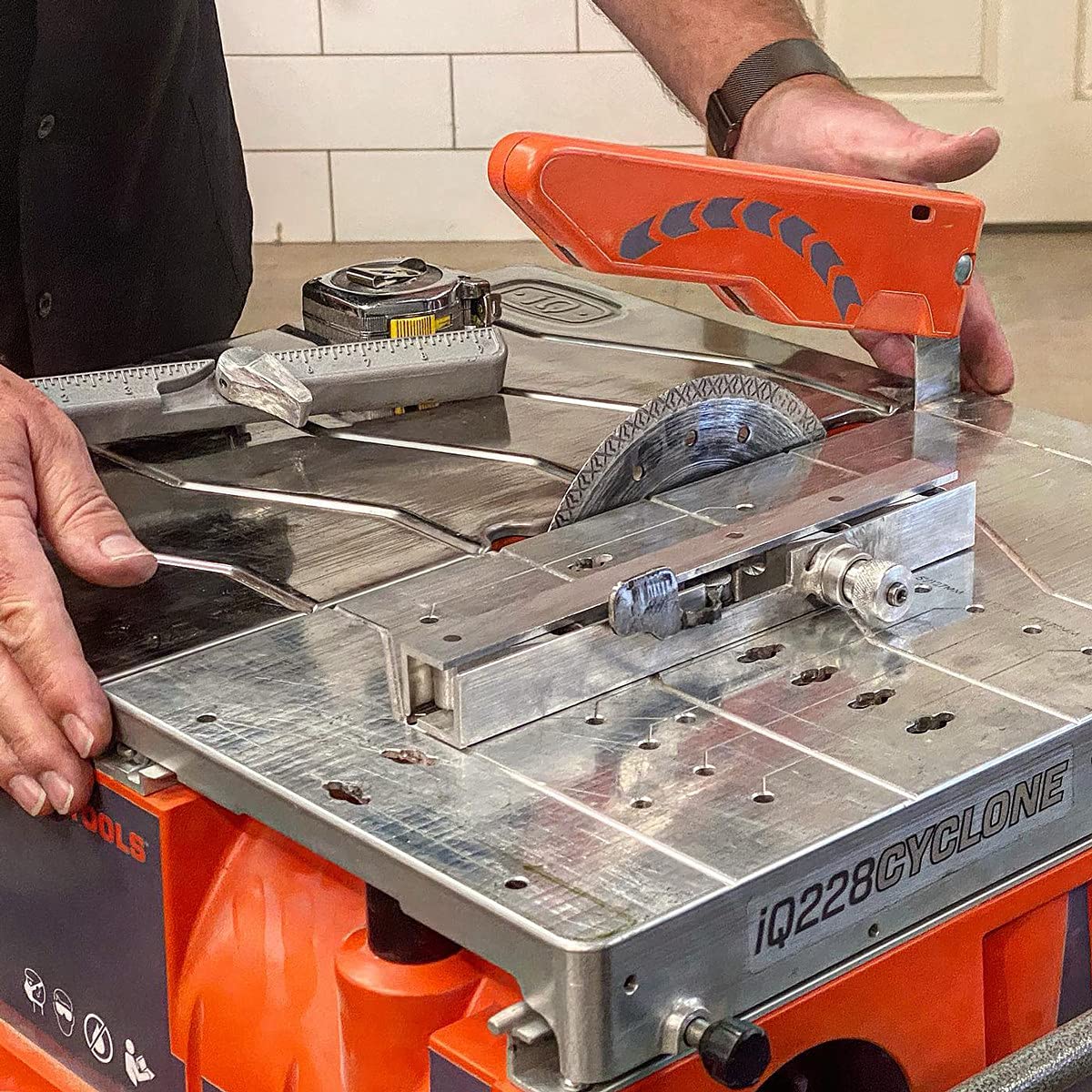 IQ Power Tools CYCLONE 7 Inch Dustless Dry Cut Bench Top Tile Saw with Diamond Blade - IQ228 for DIY Home Renovation, Bathroom Remodeling & Flooring Projects