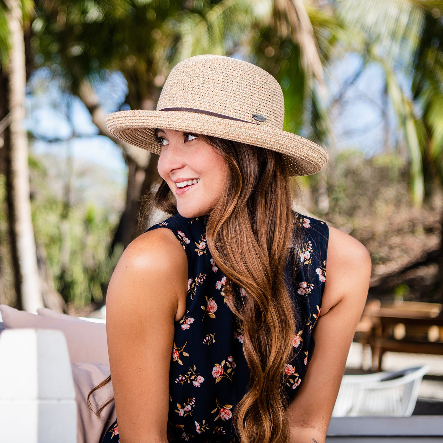Amelia - Premium Women's Fashion Dresses & Tops | Trendy & Comfortable Outfits for Casual Wear, Office, and Special Occasions