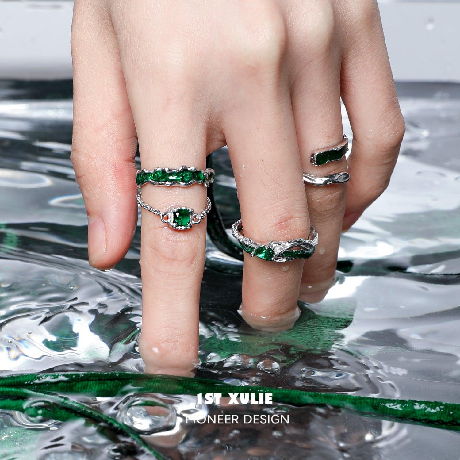 Slytherin House Sterling Silver Adjustable Ring with Zirconia - Elegant Snake Design for Harry Potter Fans - Perfect for Cosplay, Gifts & Everyday Wear