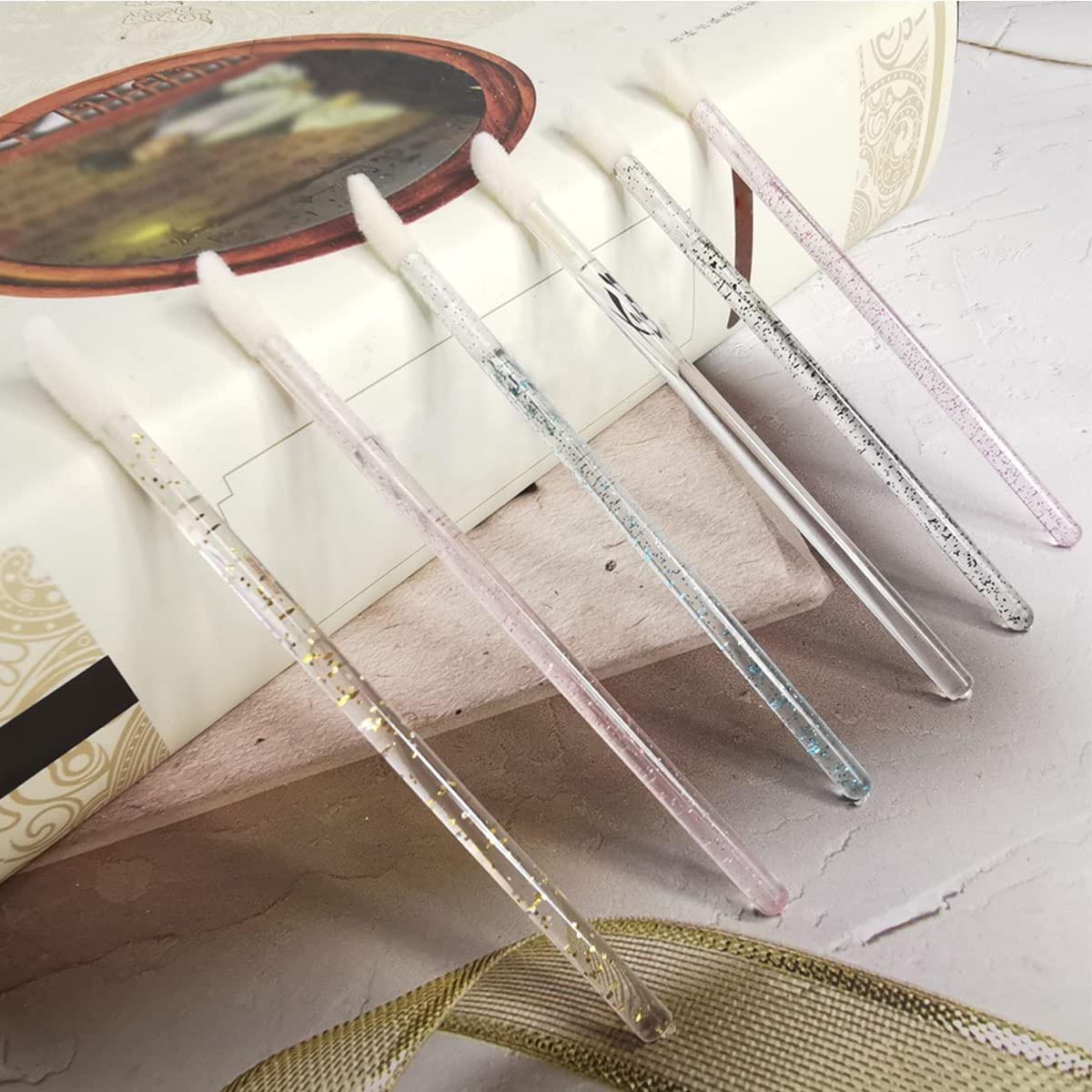 300 Pcs Disposable Lip Brushes - 6 Color Lipstick Applicator & Lip Gloss Wands for Professional Makeup, Salon Use & Home Beauty Care (Perfect for Makeup Artists, Cosmetics Sampling & Personal Hygiene)