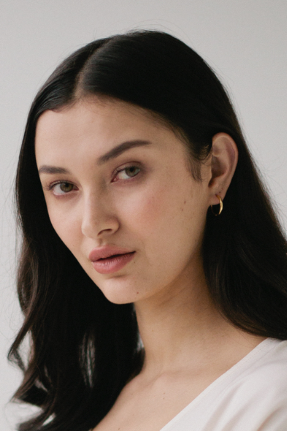 14K Gold Huggie Hoop Earrings for Women - Minimalist Small Hoops for Everyday Wear, Gift for Her, Perfect for Work, Date Night & Special Occasions