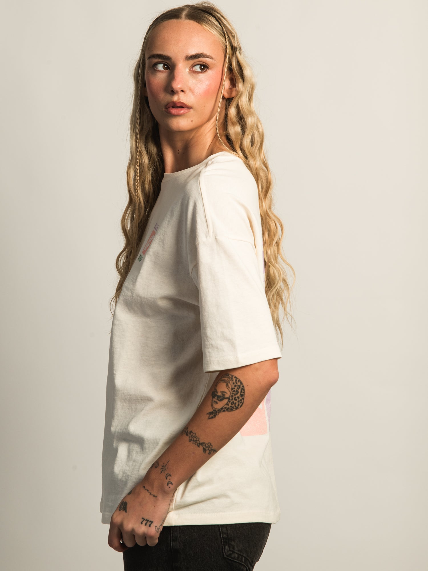 BILLABONG Brand New Day T-Shirt - Men's & Women's Casual Cotton Tee for Everyday Wear | Perfect for Beach, Surfing, and Summer Outfits