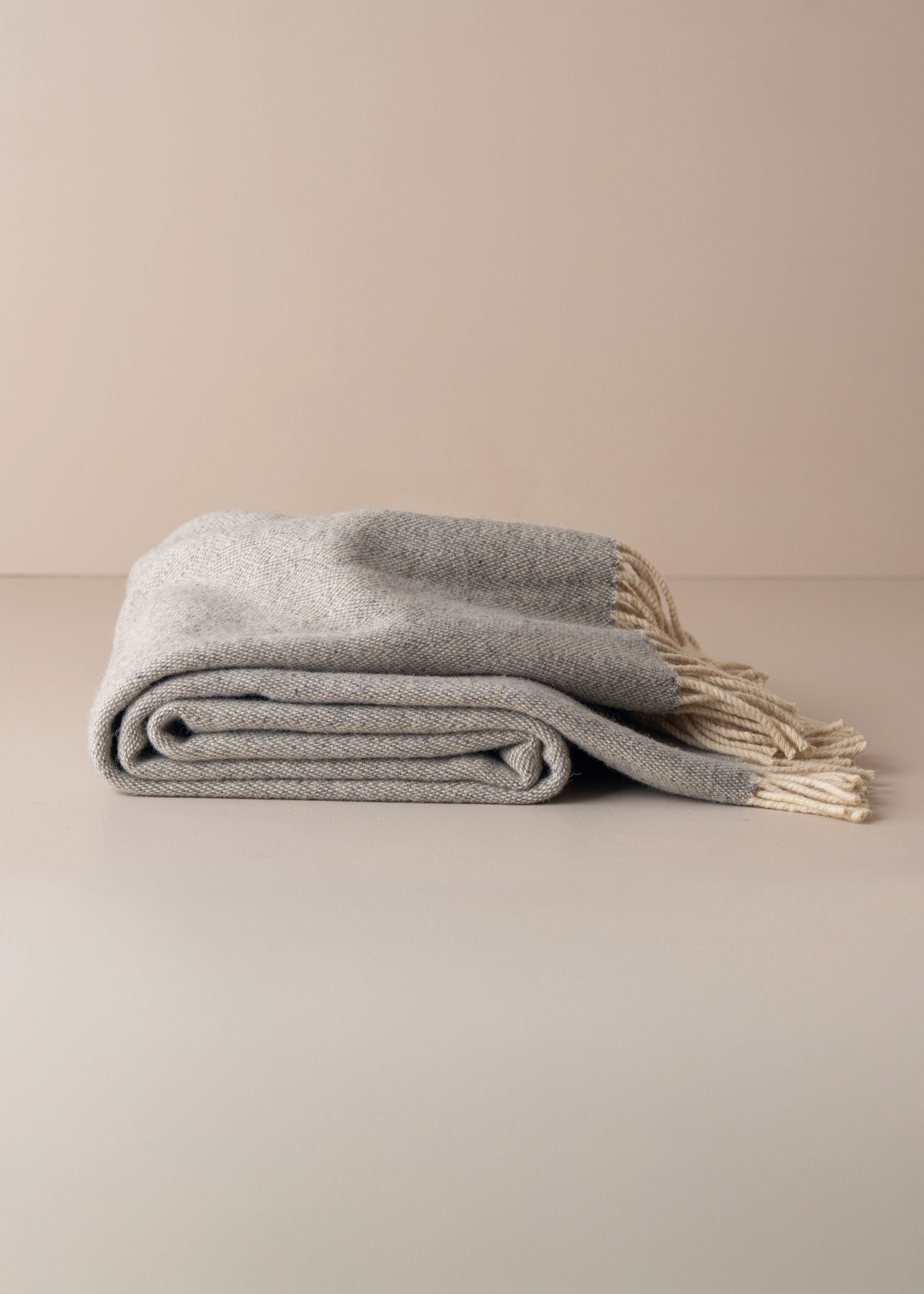 Serra da Estrela Wool Throw Blanket & Bed Cover - Pale Grey | Soft Warm Winter Bedding for Cozy Home Decor & Gift