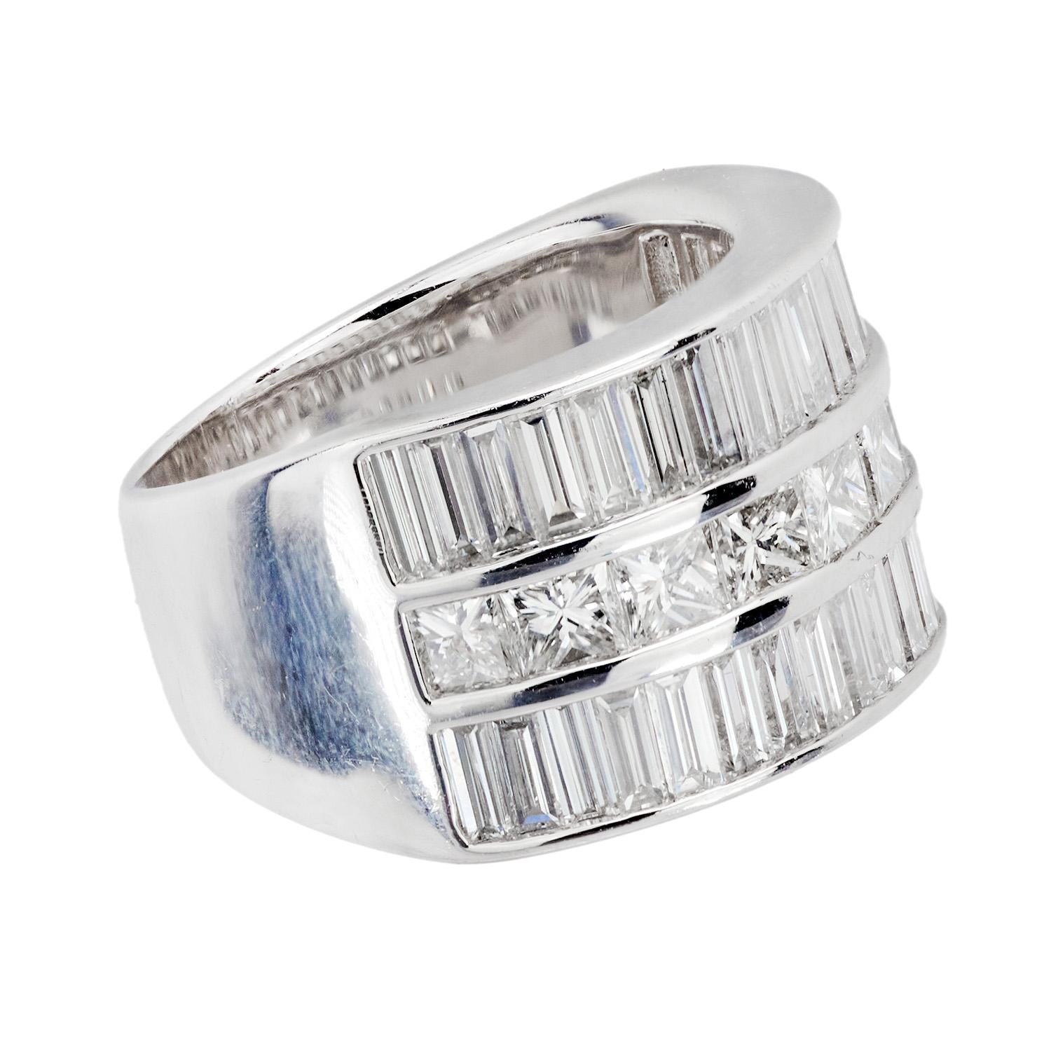 Platinum Diamond Statement Ring for Women - Elegant Vintage Estate Jewelry for Weddings, Anniversaries & Special Occasions