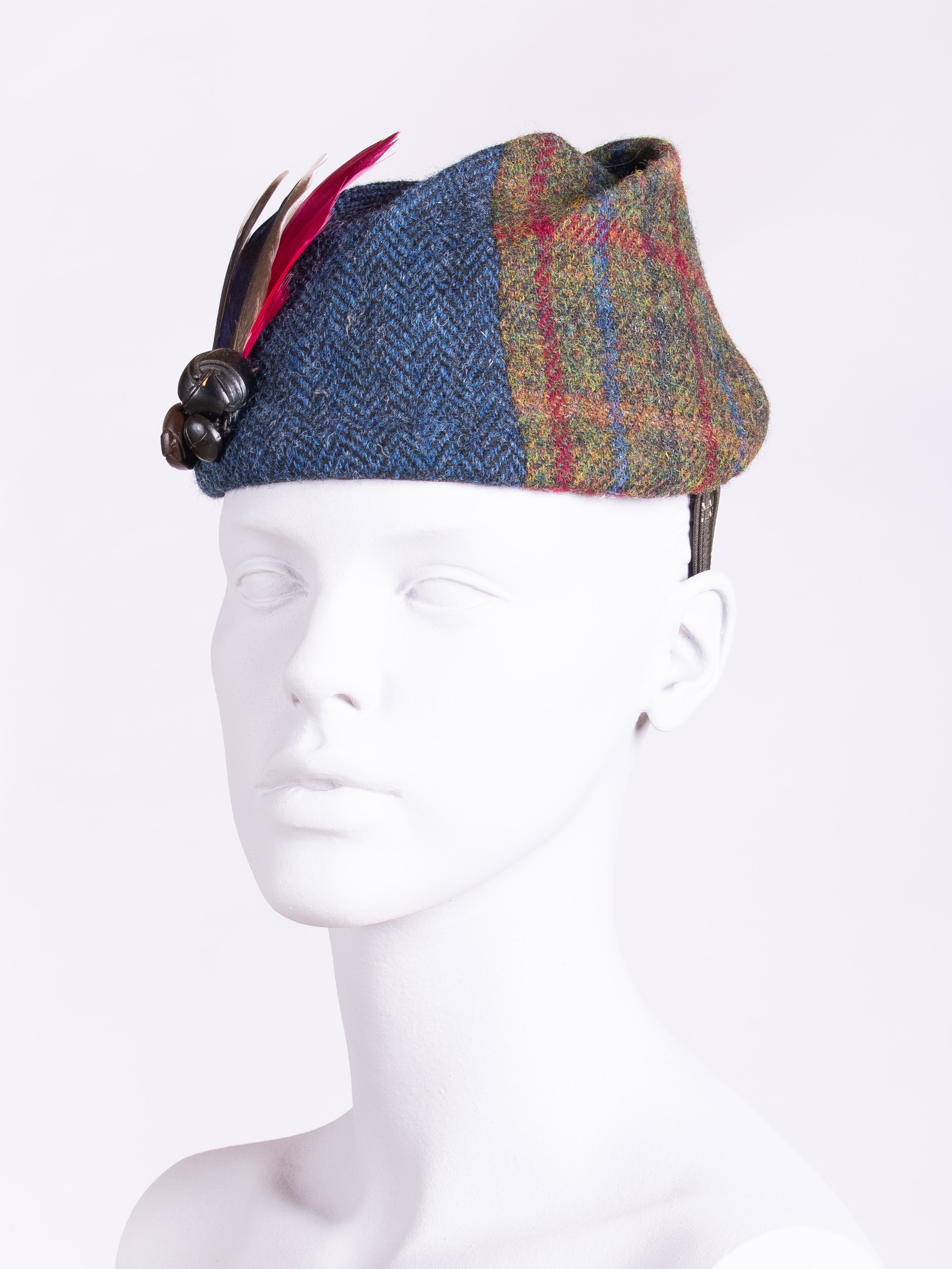 Short Feather Highland Pleat Skirt - Navy Blue & Green Tartan | Perfect for Scottish Festivals, Cosplay & Vintage Fashion
