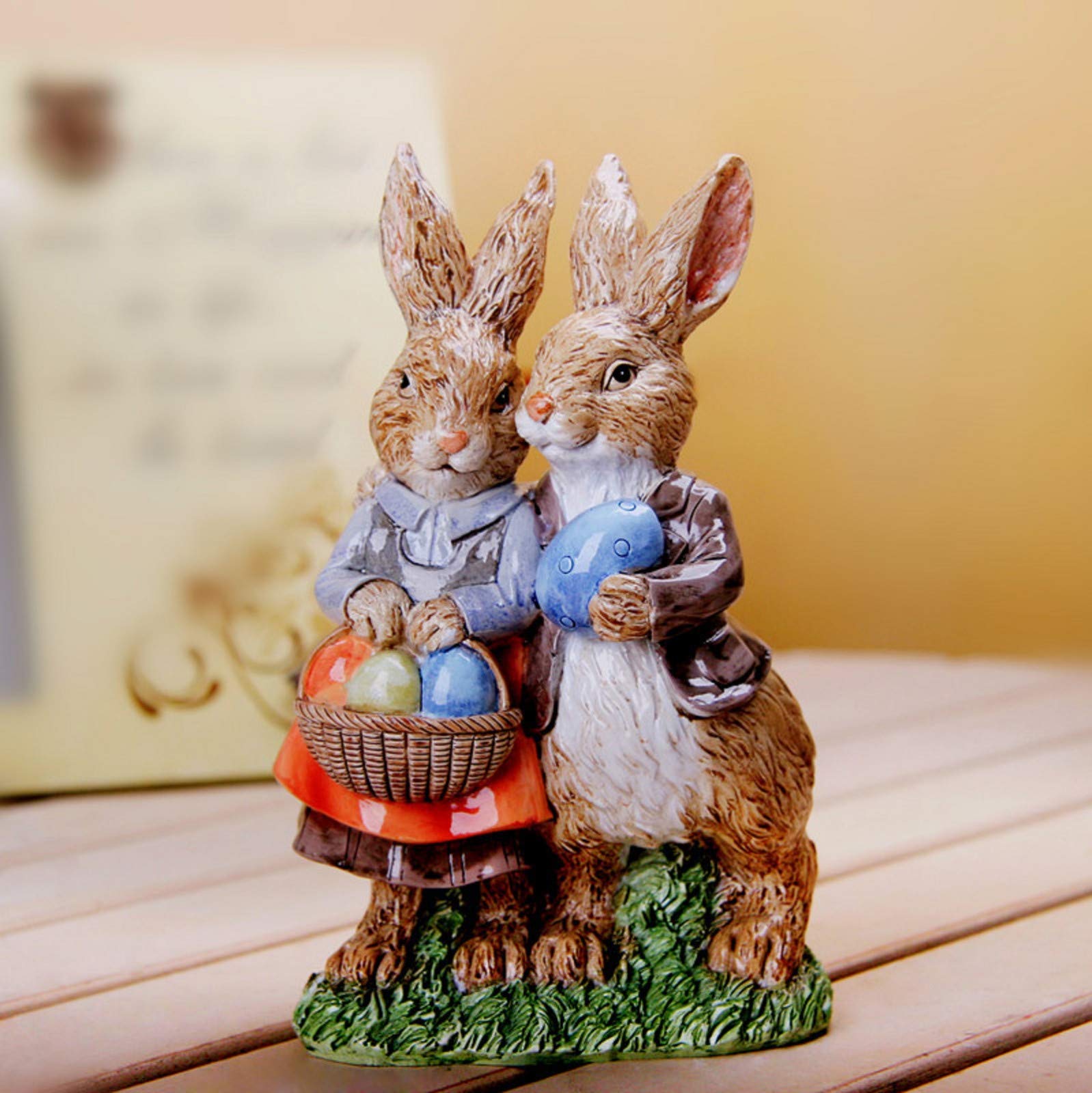 Yowein Spring Polyresin Bunny Figurine with Carrot Decor - Easter Table Centerpiece for Home, Party & Holiday Decorations | Perfect for Couples, Spring Celebrations & Festive Gatherings