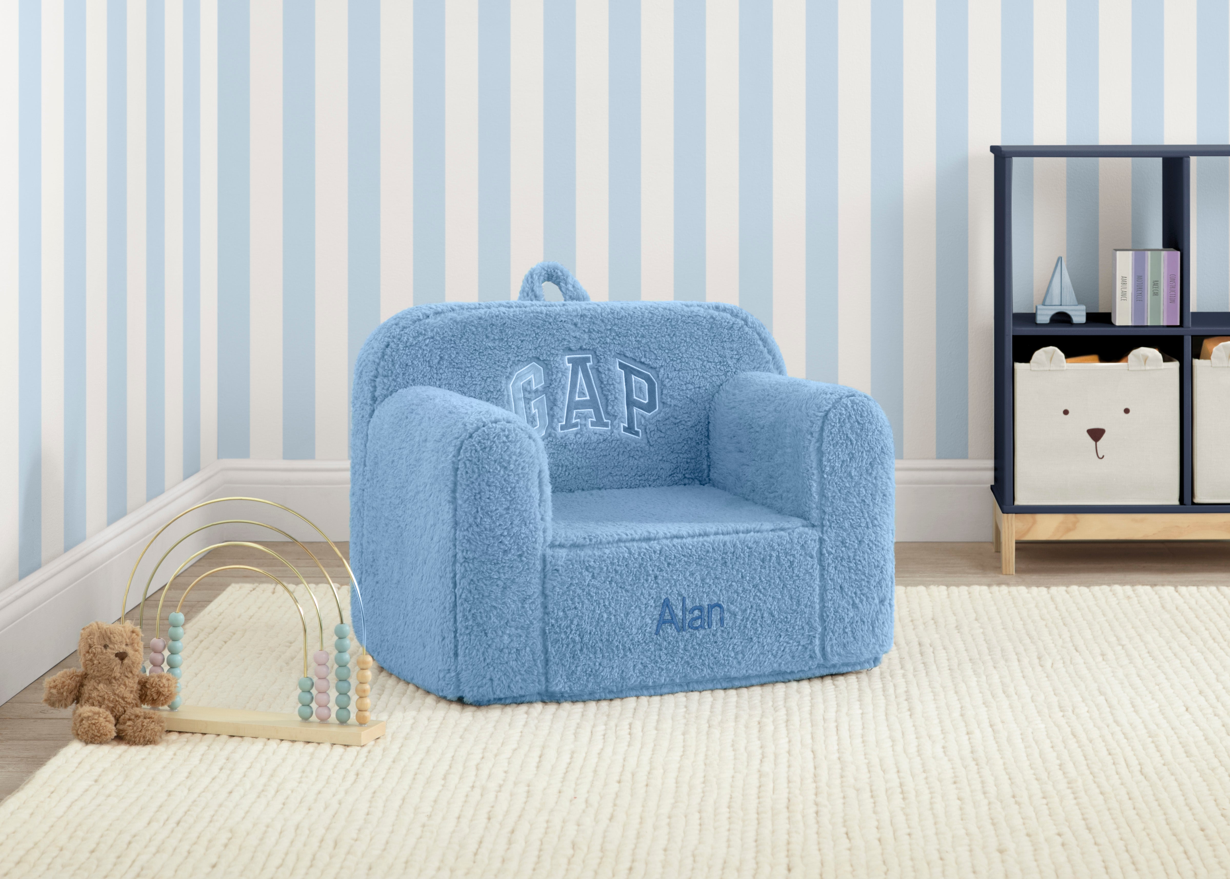 Personalized BabyGap Sherpa Chair - Cozy & Custom Kids' Seat for Nursery, Bedroom, or Playroom - Perfect for Reading, Relaxing & Snuggling