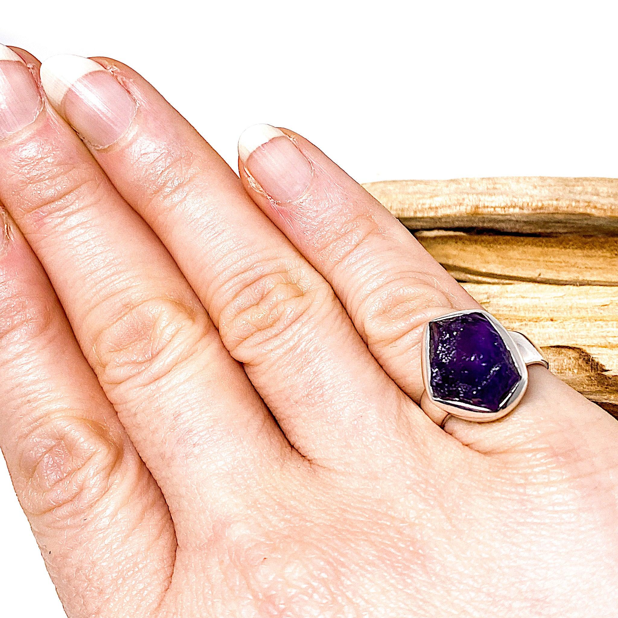 Natural Amethyst Raw Stone Ring Size 7.5 - Handmade Boho Jewelry for Women - Perfect for Spiritual Healing, Meditation & Everyday Fashion